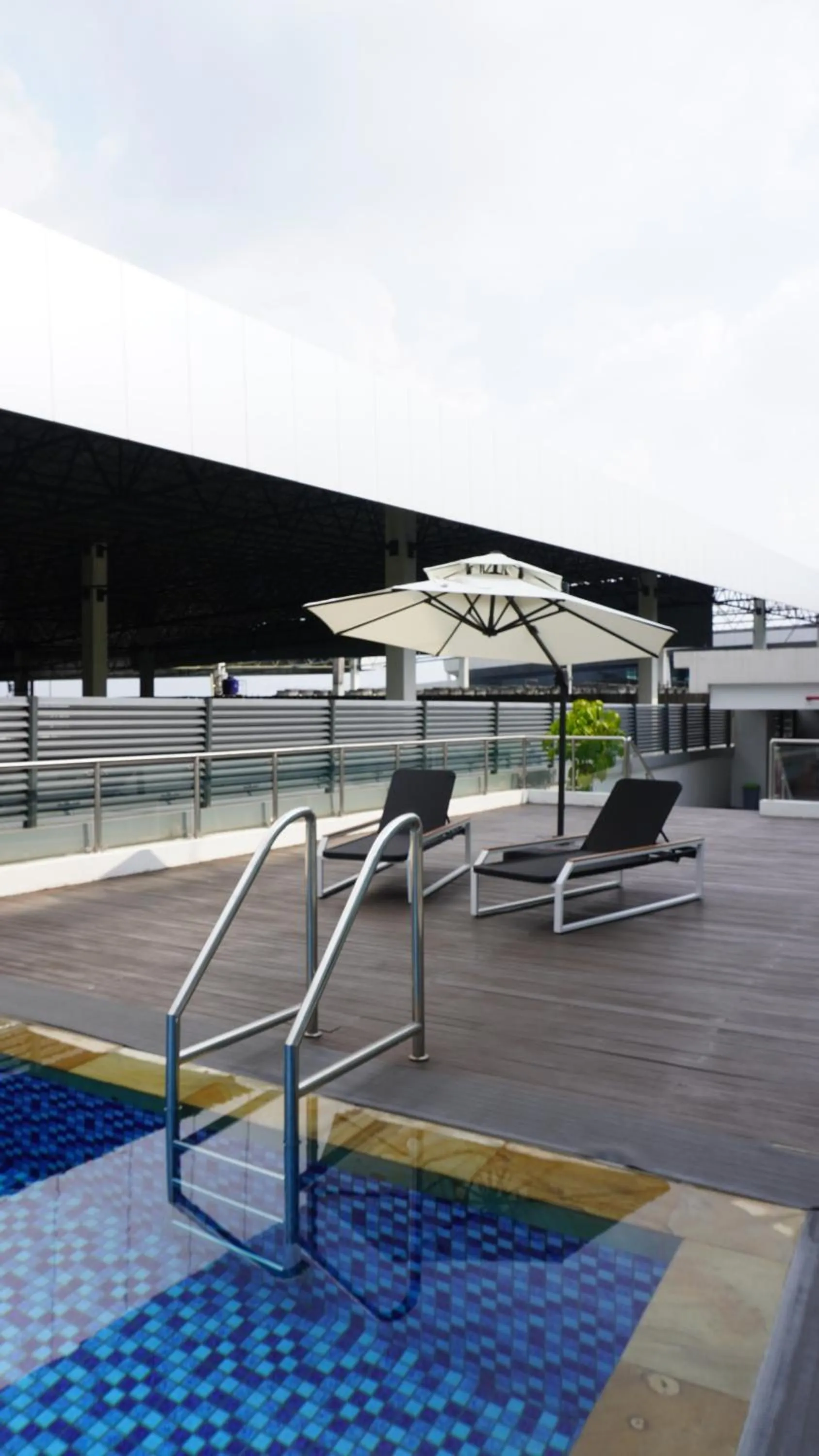 Grand Anara Airport Hotel