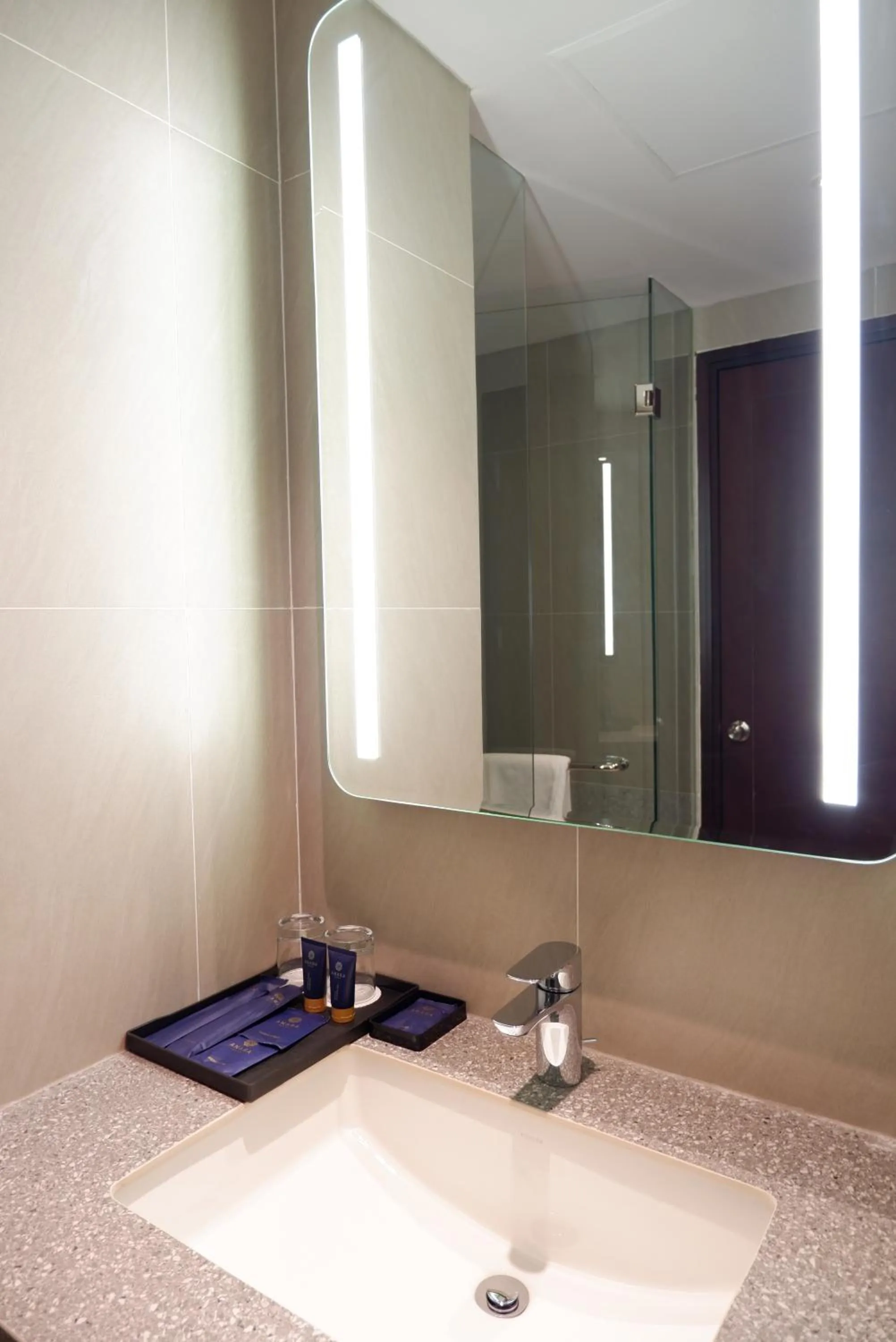 Bathroom in Grand Anara Airport Hotel