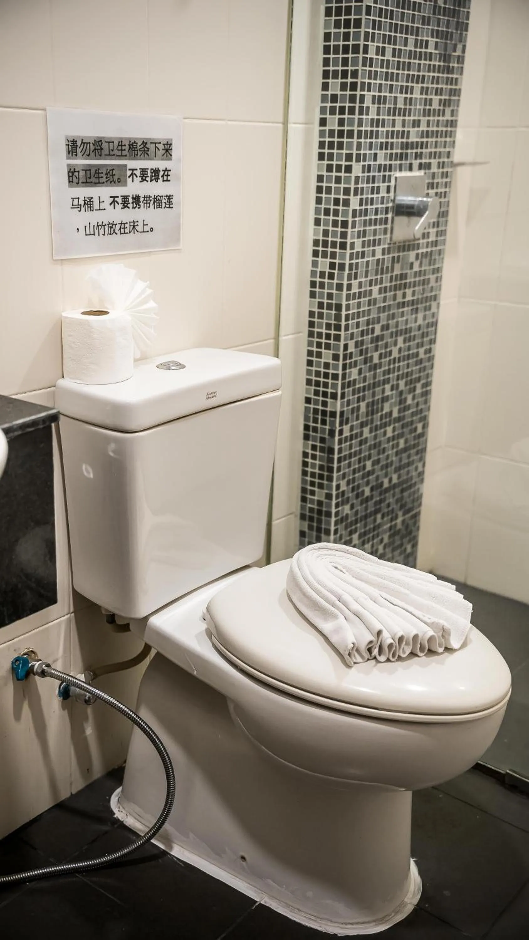 Patong Hemingways Hotel