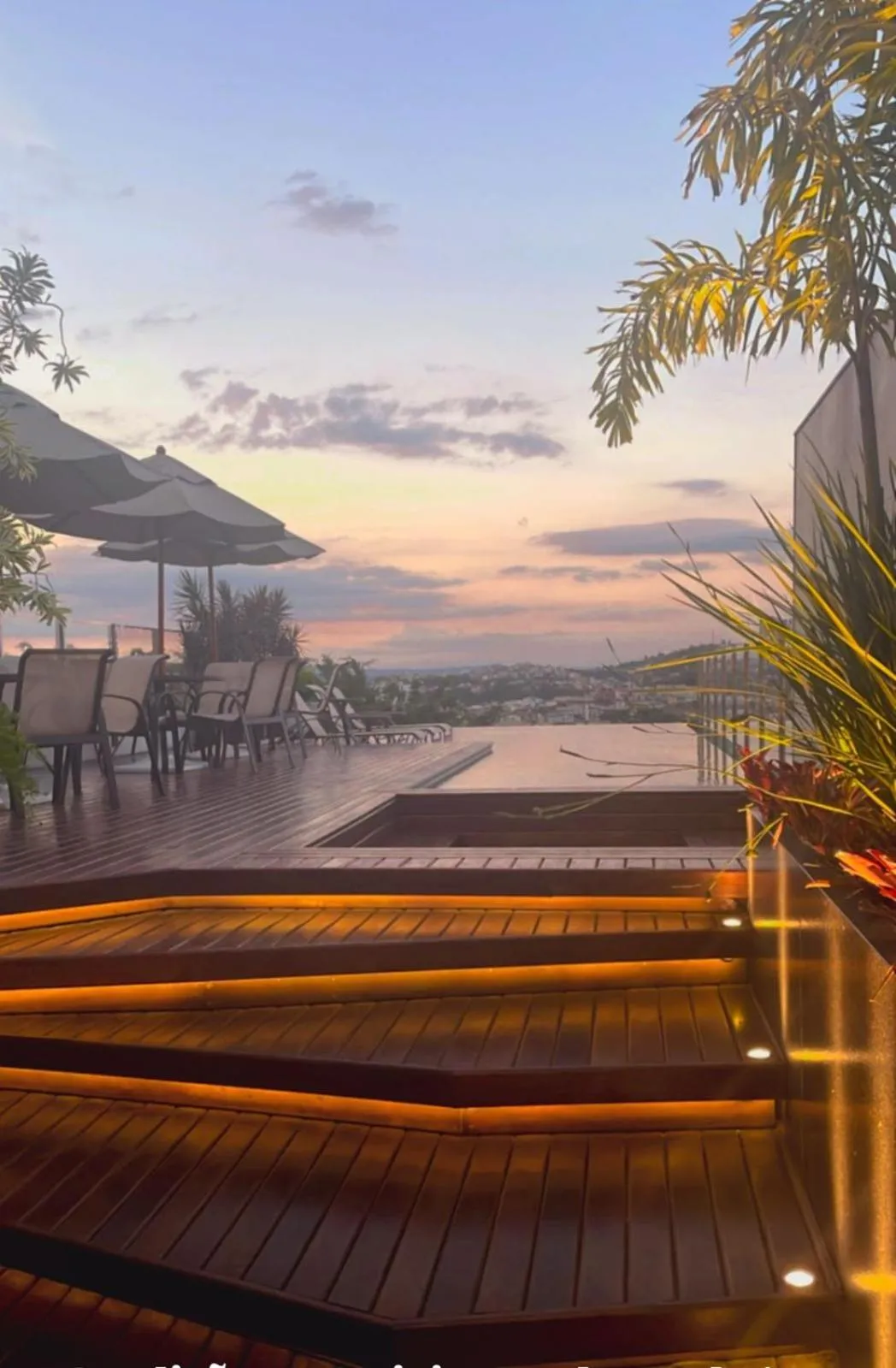 Swimming pool in Minas Platinum Hotel & Convention