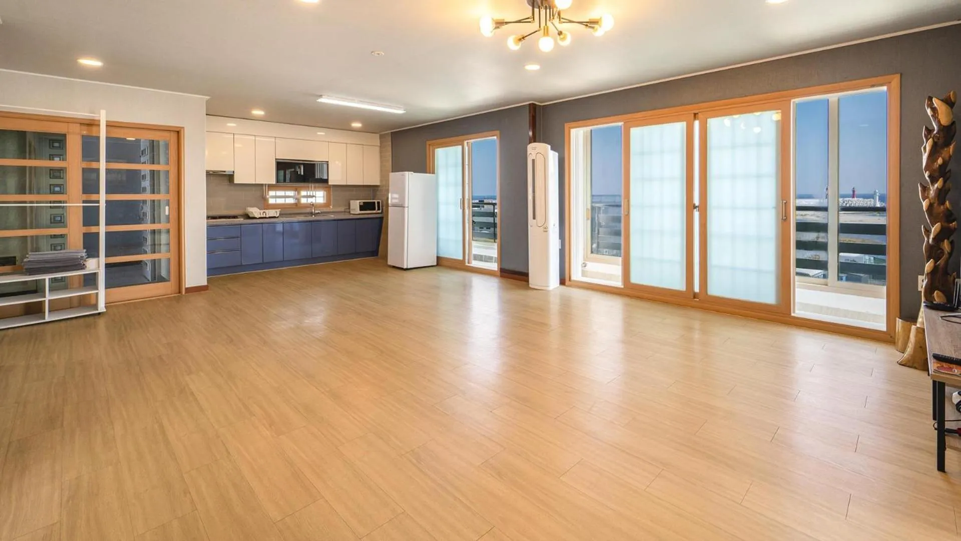 Photo of the whole room in Gangneung Basecamp Pension