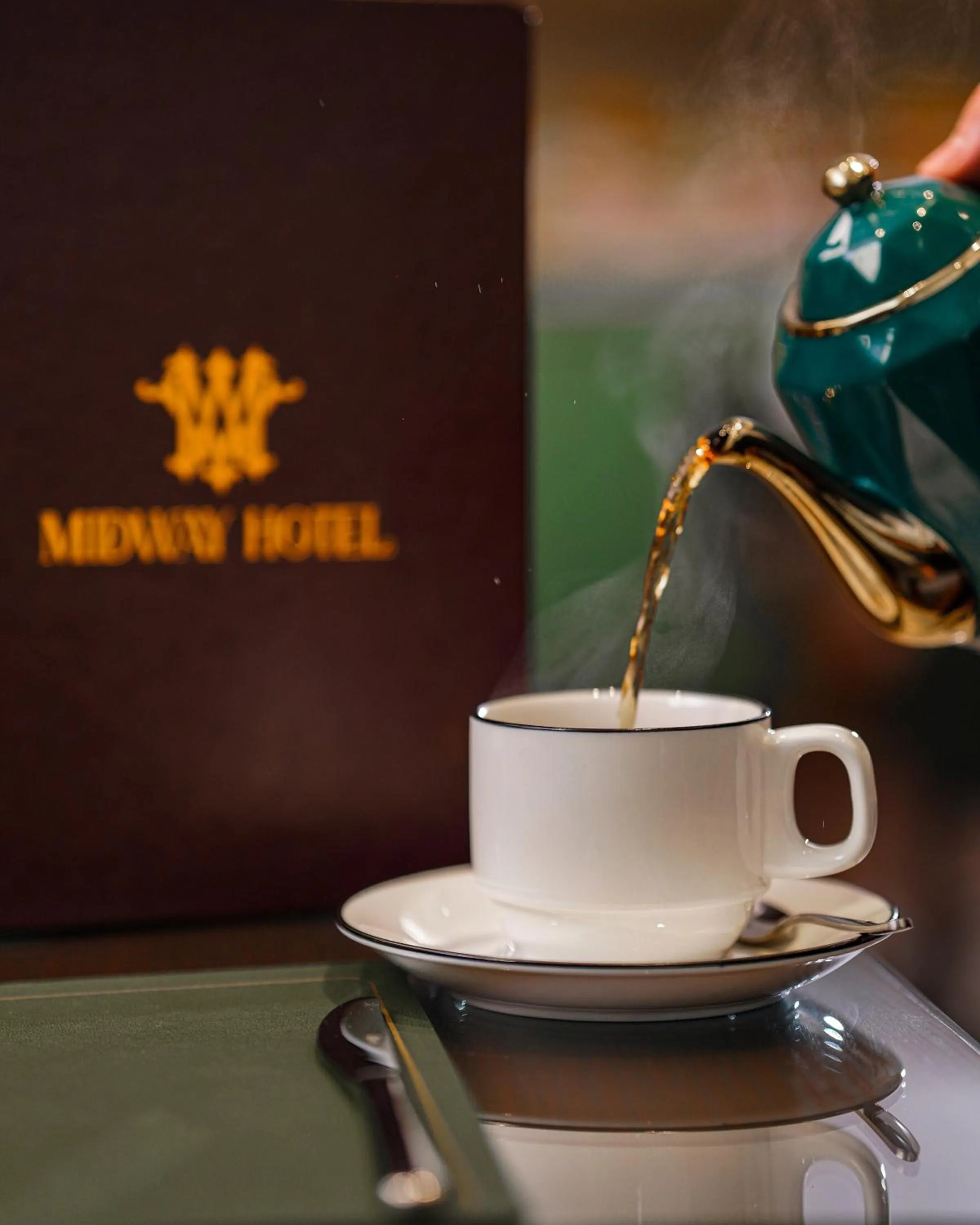 Coffee/tea facilities in Midway Hotel Baku