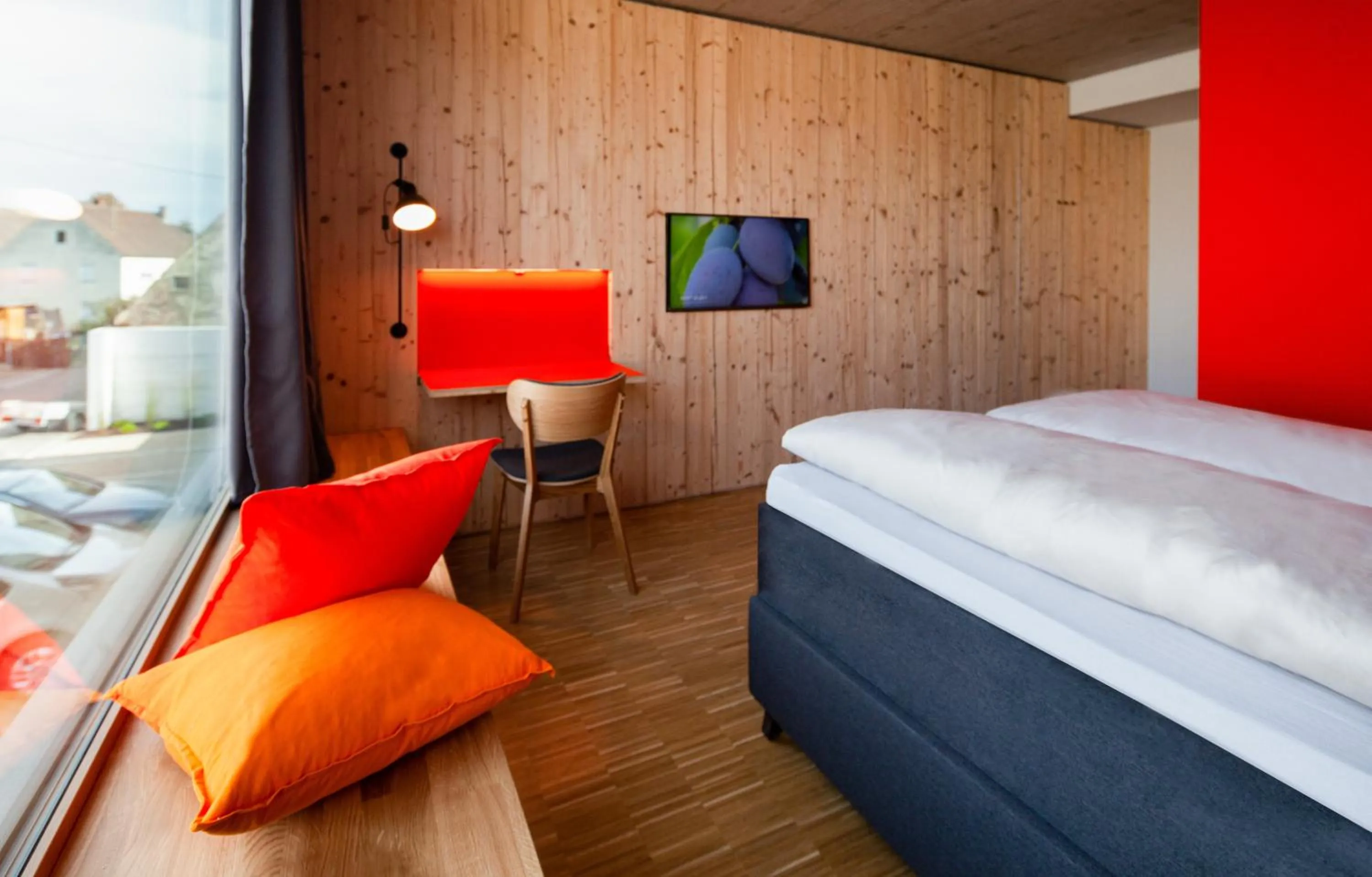 Photo of the whole room, Bed in Hotel & Restaurant Zur Glocke