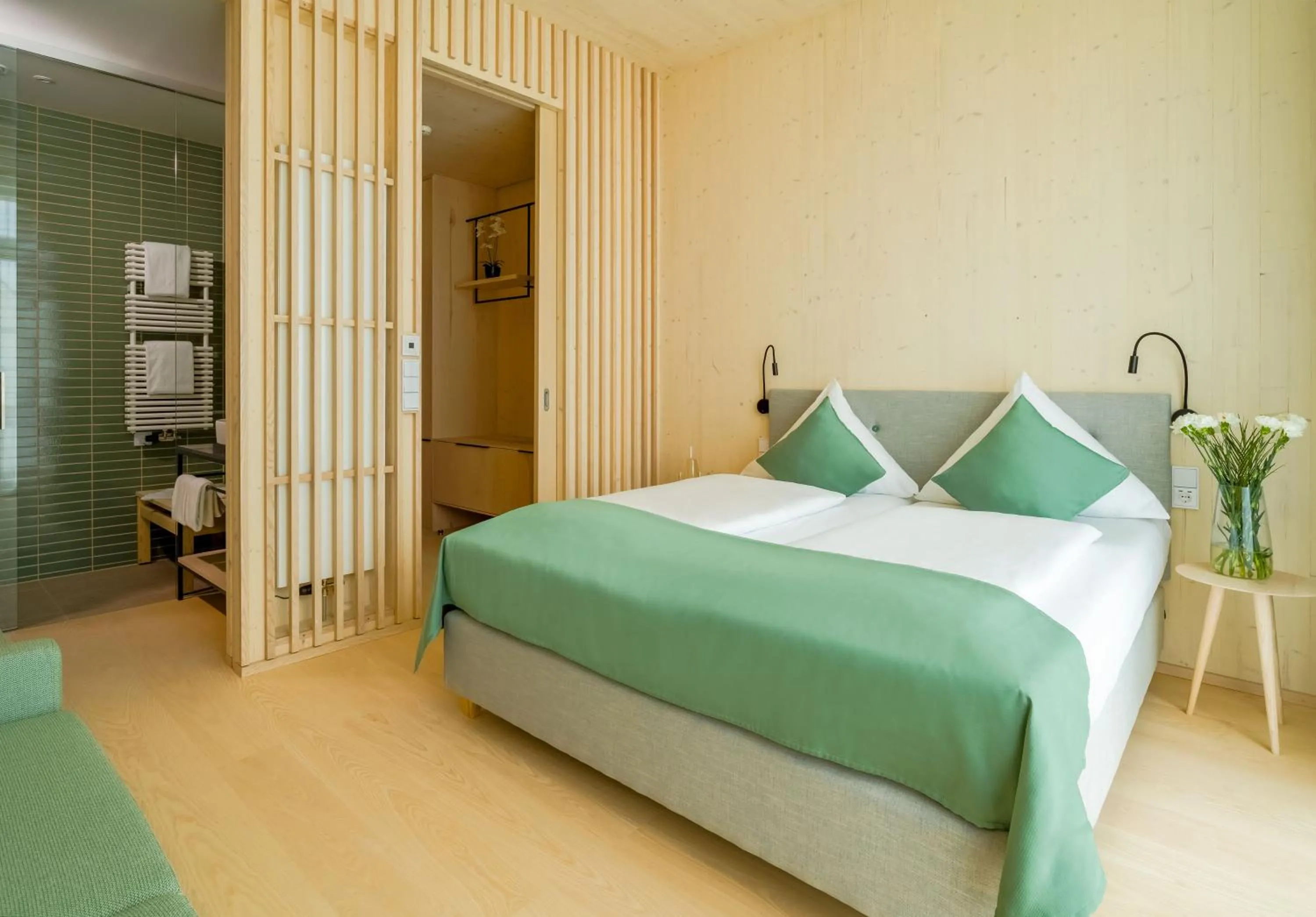 Bed in Hotel Krone Oettingen