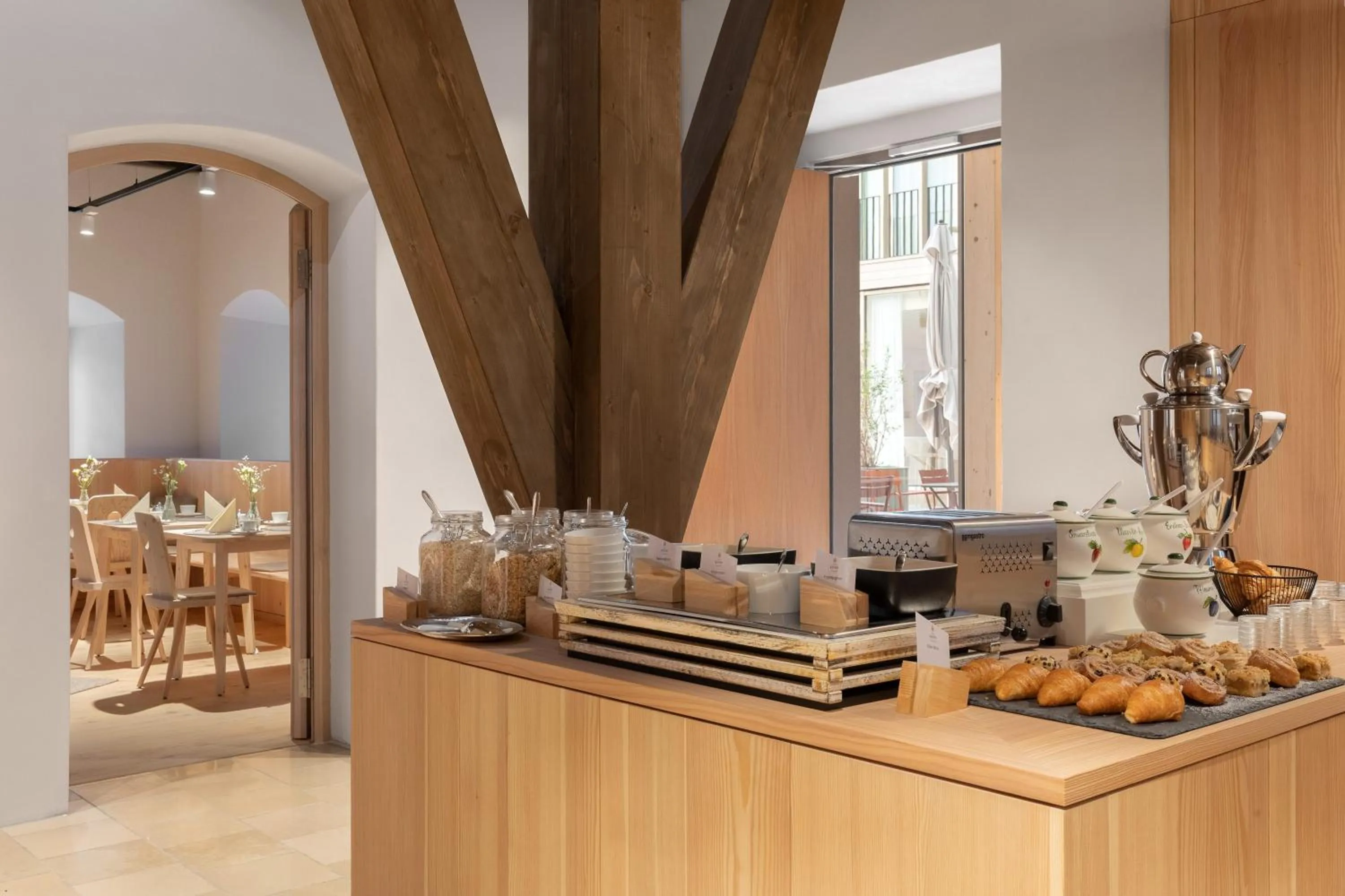 Breakfast in Hotel Krone Oettingen