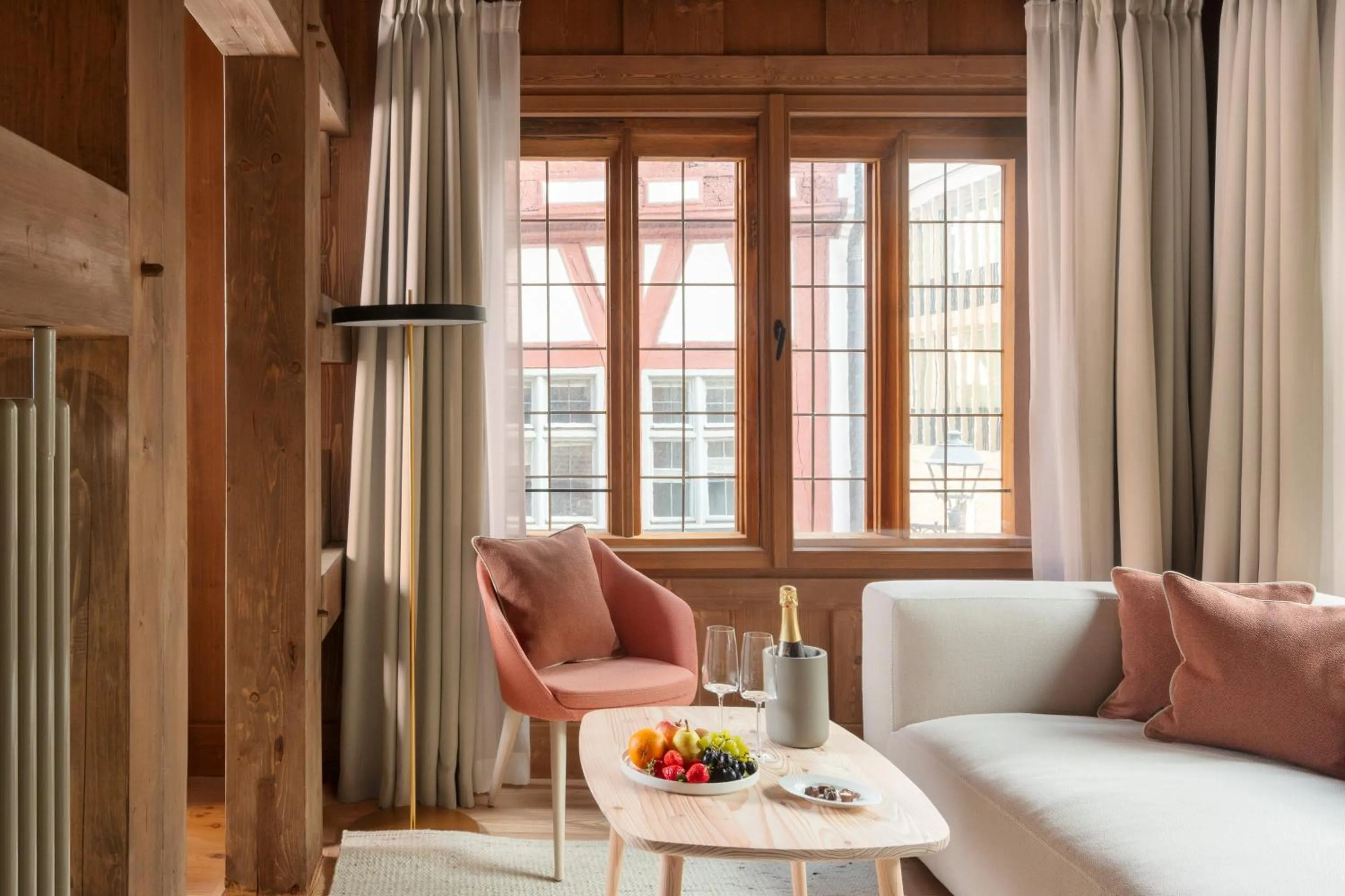 Living room in Hotel Krone Oettingen