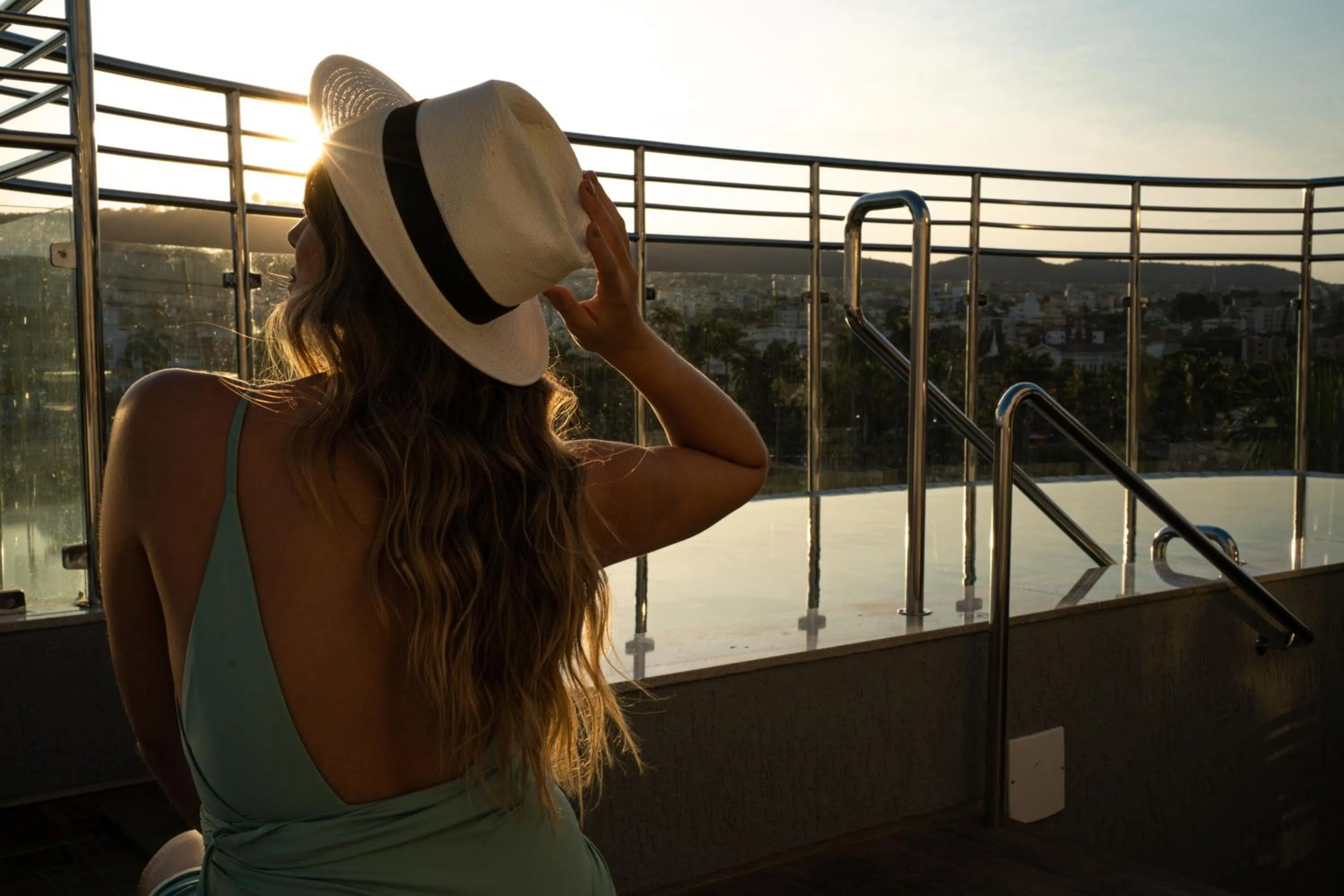 Swimming pool in Hotel Atlas