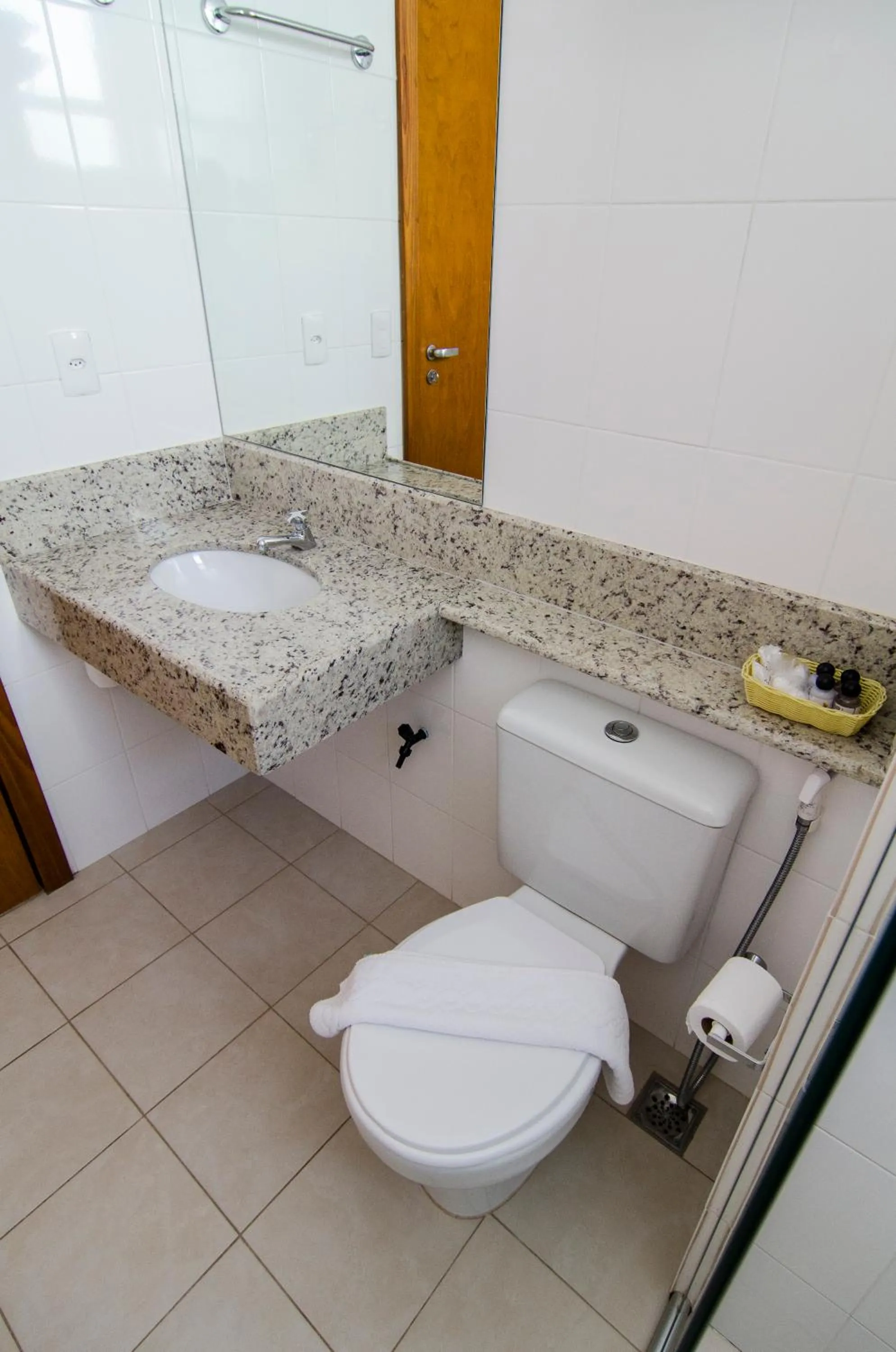 Bathroom in Hotel Atlas