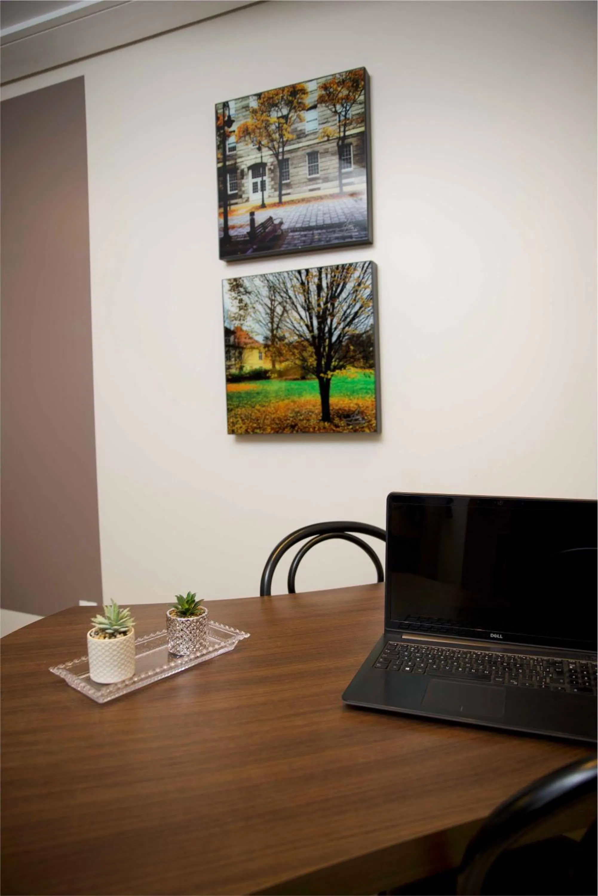 Living room in Mogano Premium Hotel - ELETROPOSTO