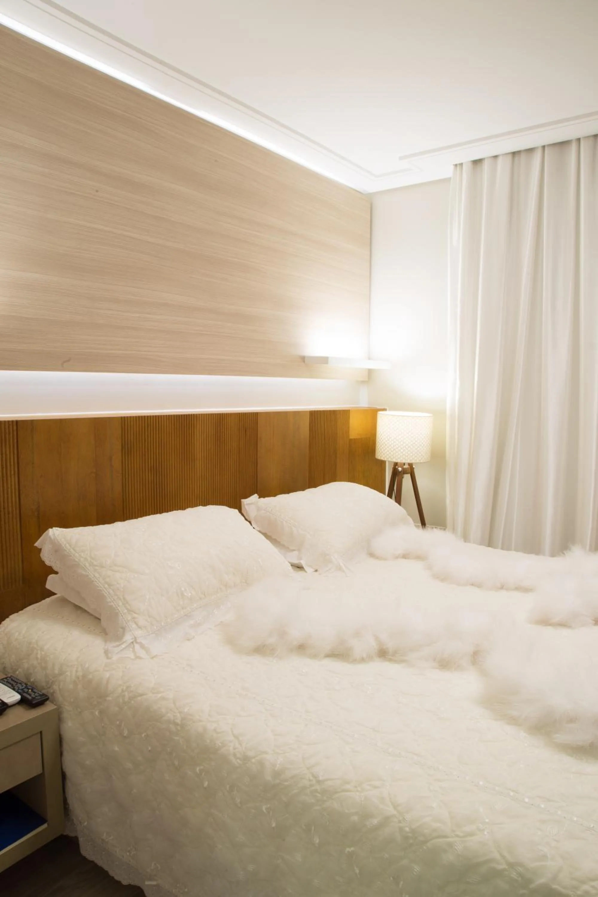 Bed in Mogano Premium Hotel - ELETROPOSTO