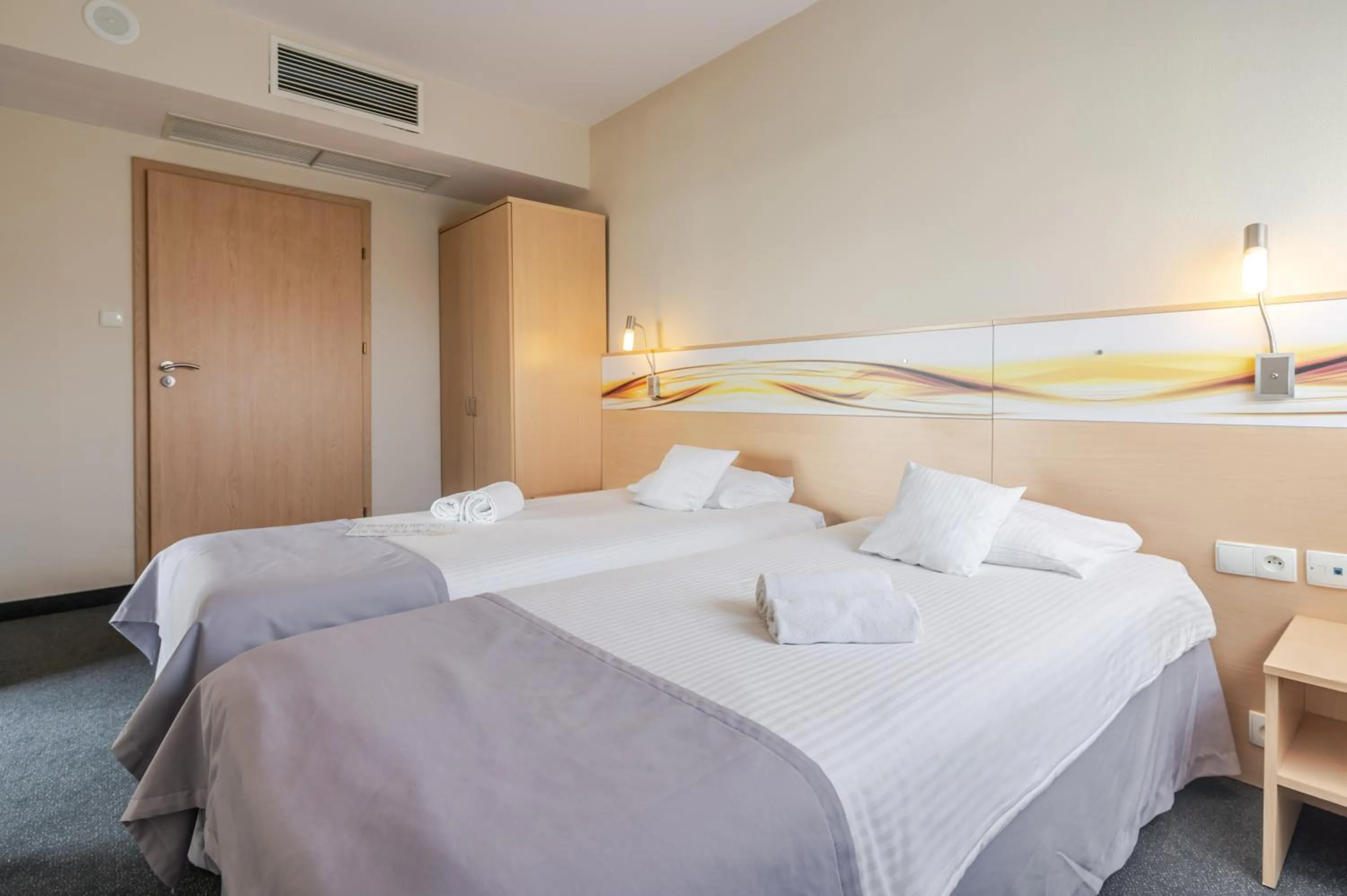 Bed in Economy Silesian Hotel