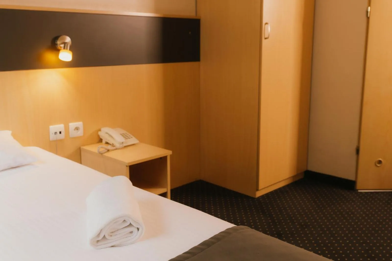 Bed in Economy Silesian Hotel