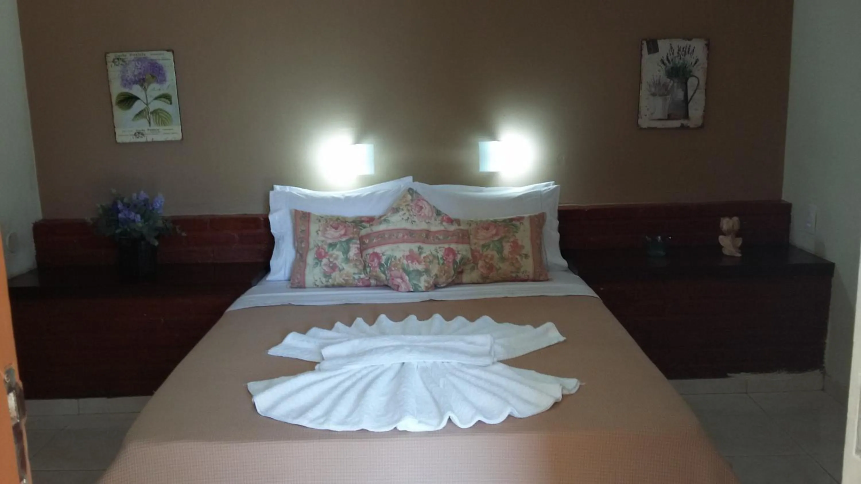 Photo of the whole room, Bed in Maison Clapp