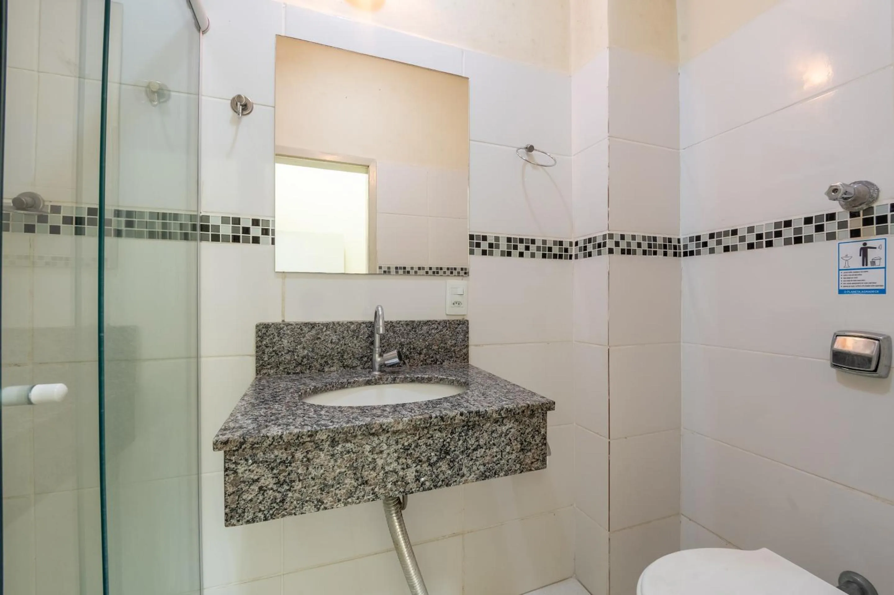 Bedroom in OYO Hotel L'Espace - Jaraguá Belo Horizonte