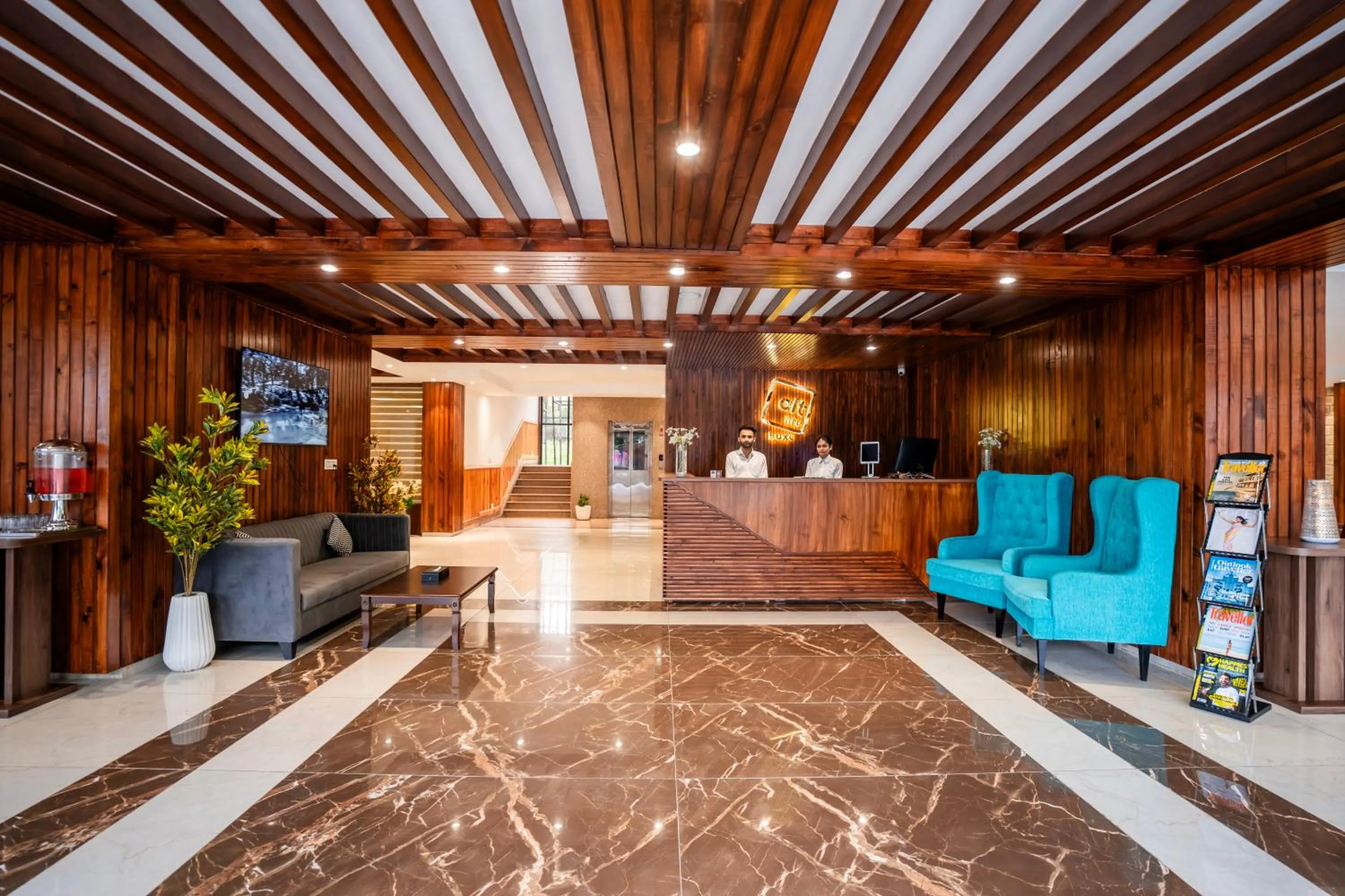 Lobby or reception in Alt Life Luxe - Himalayan Crown - Dharamkot Mcleodganj