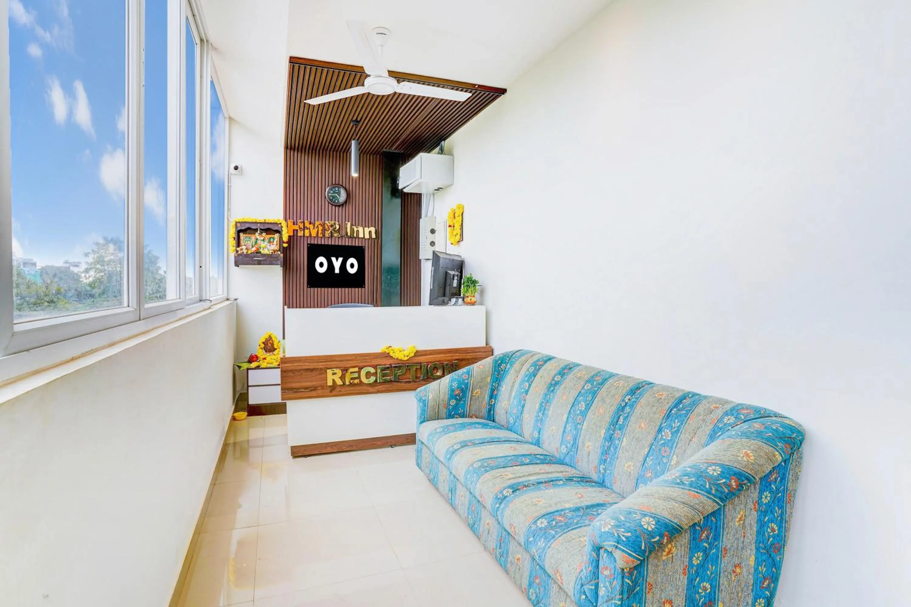 Lobby or reception in Hotel O HMR Inn