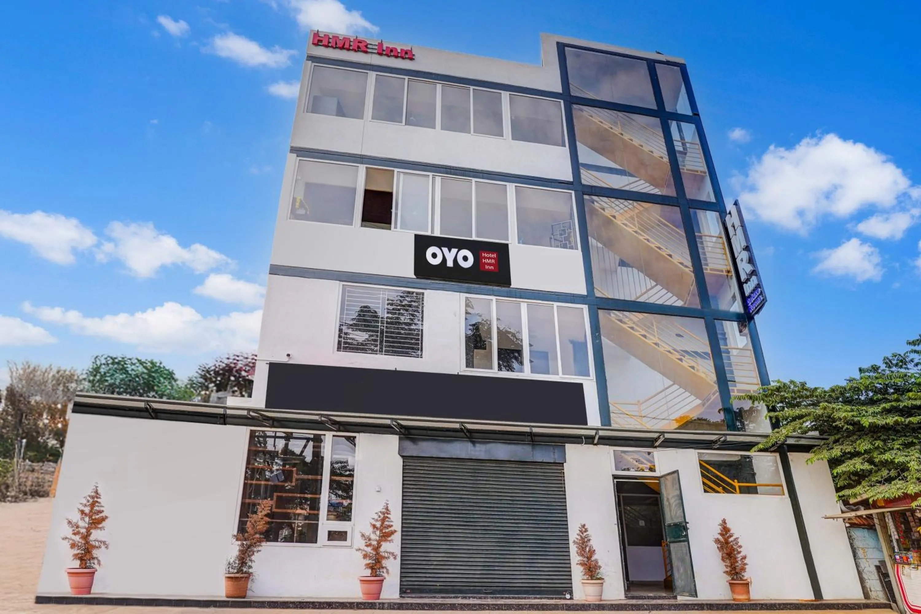 Facade/entrance in Hotel O HMR Inn