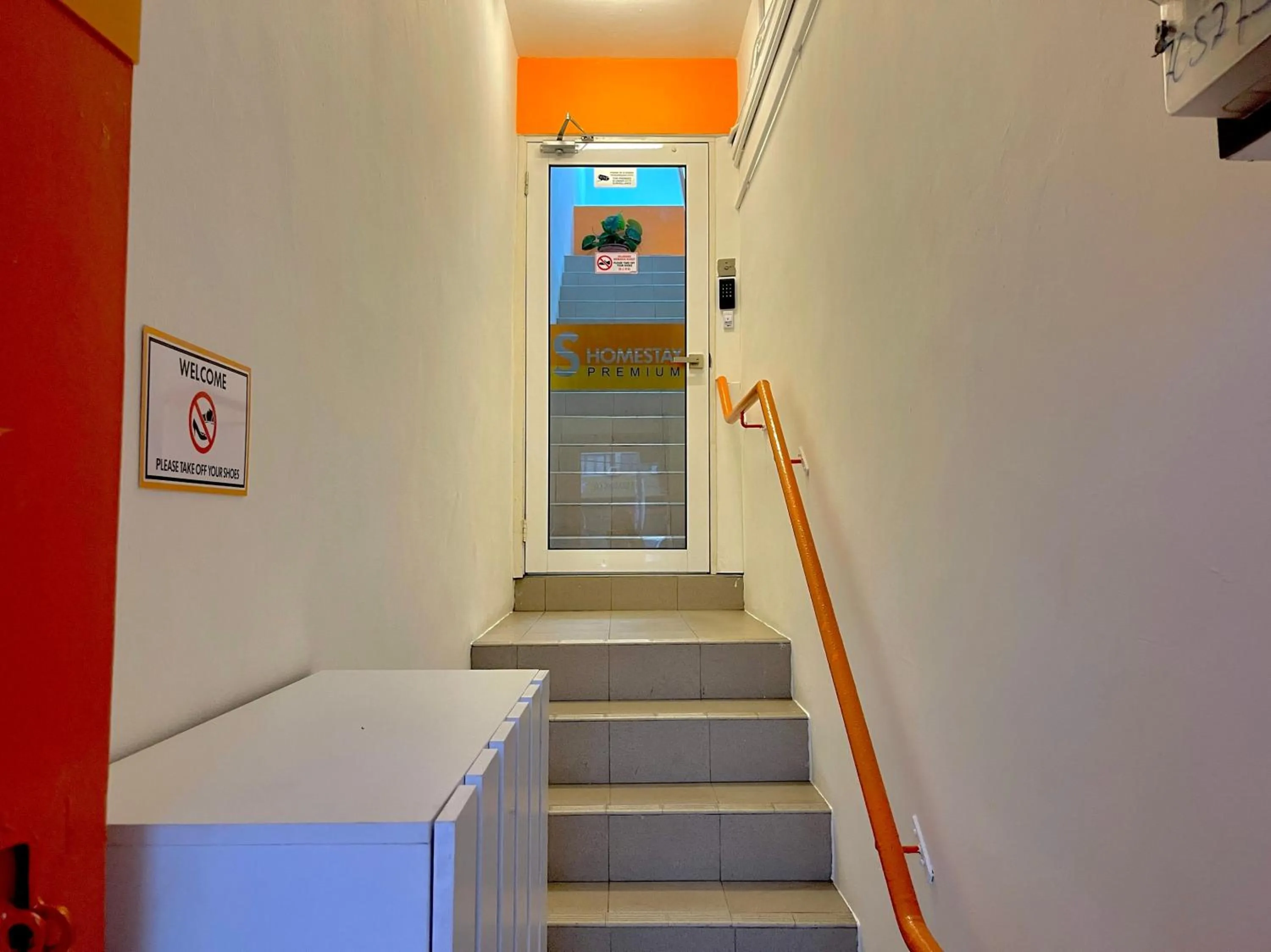 Lobby or reception in Hotel O S Homestay Premium