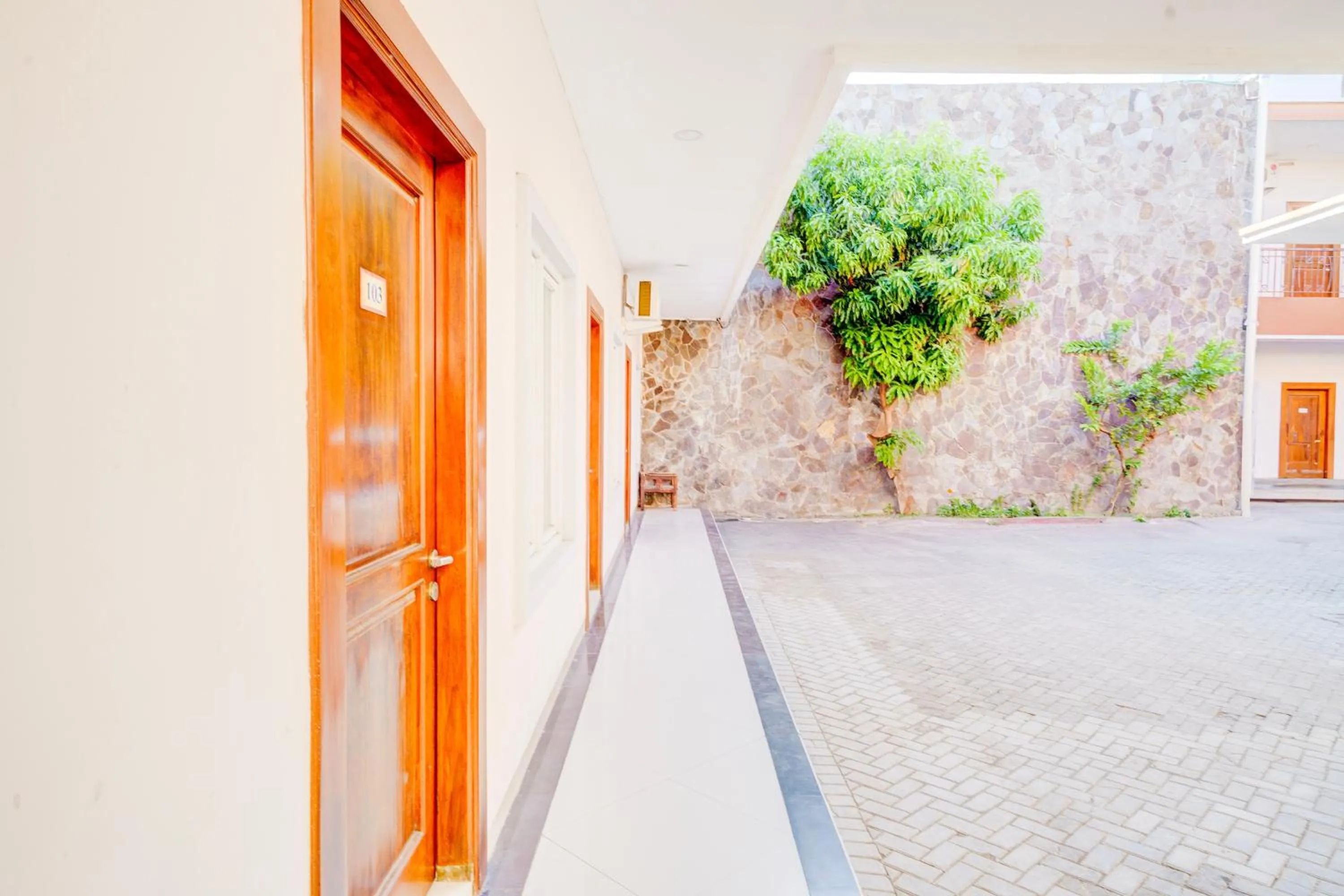 Area and facilities in Collection O Cirebon Near Grage Mall Cirebon Formerly Rumah Suka