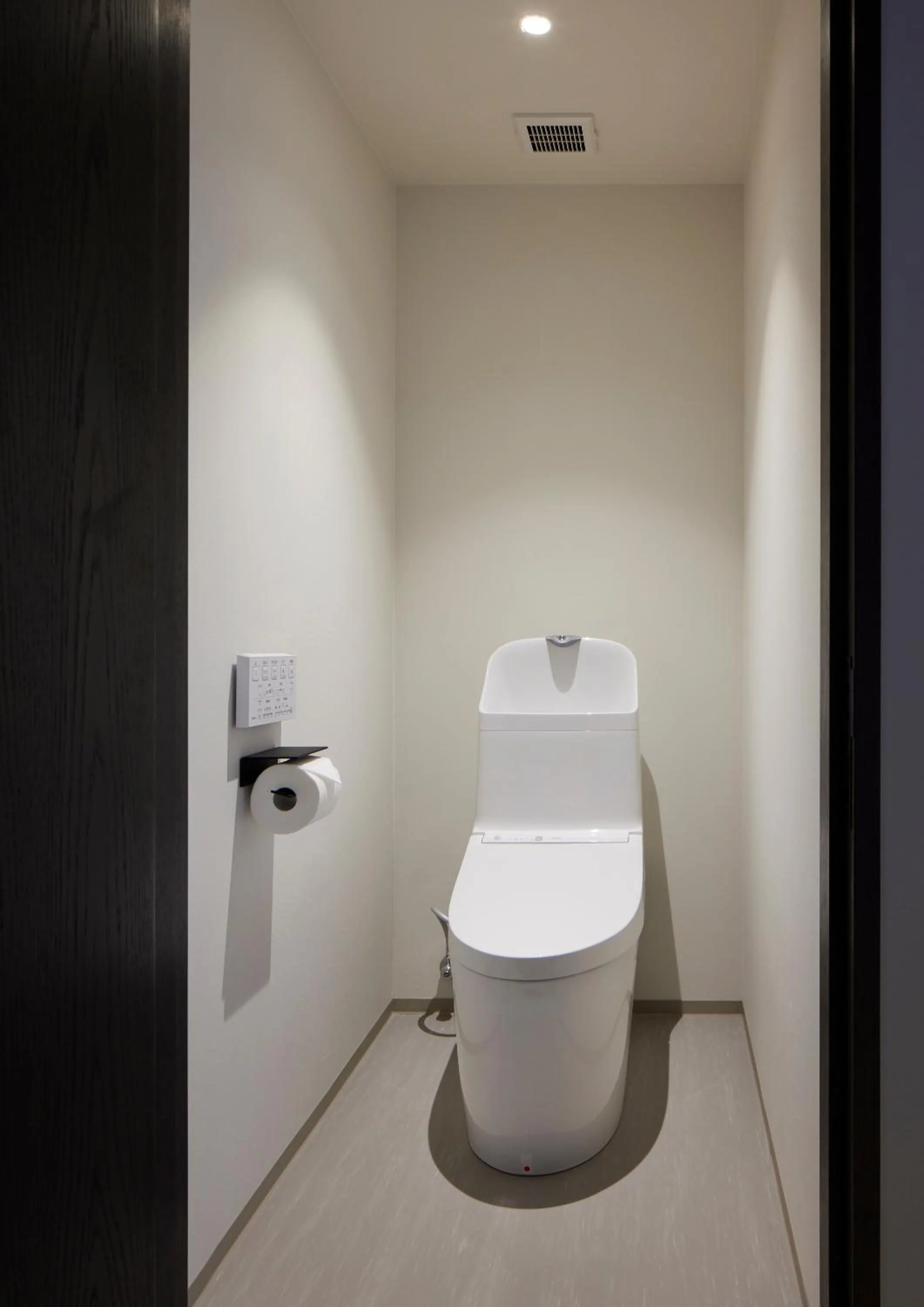 Toilet in Minn Asakusa Kuramae North