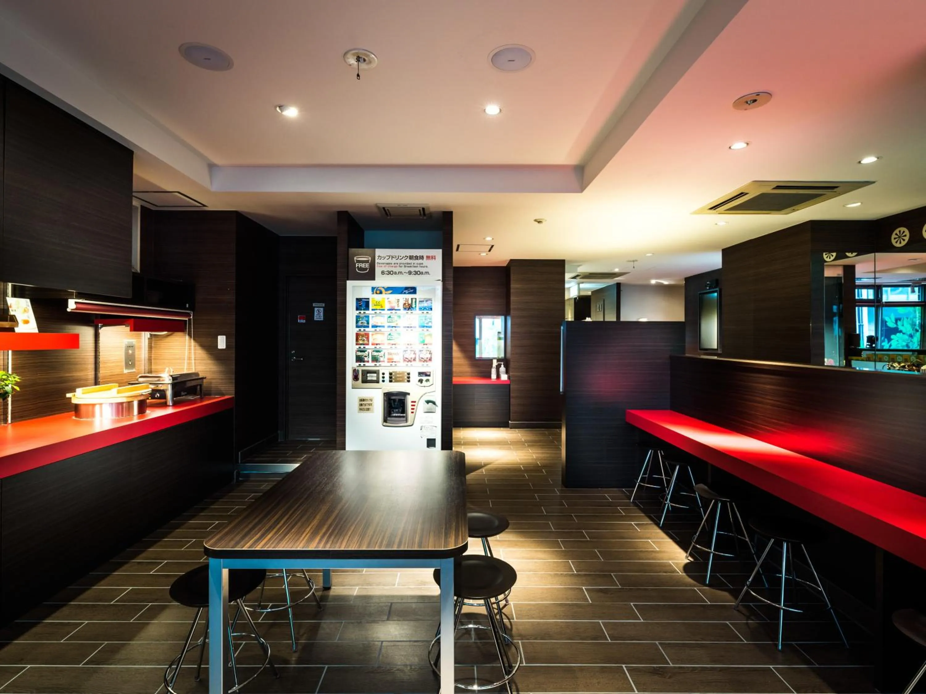 Lobby or reception in SUPER HOTEL Tokyo Akabane Station Higashiguchi Ichibangai