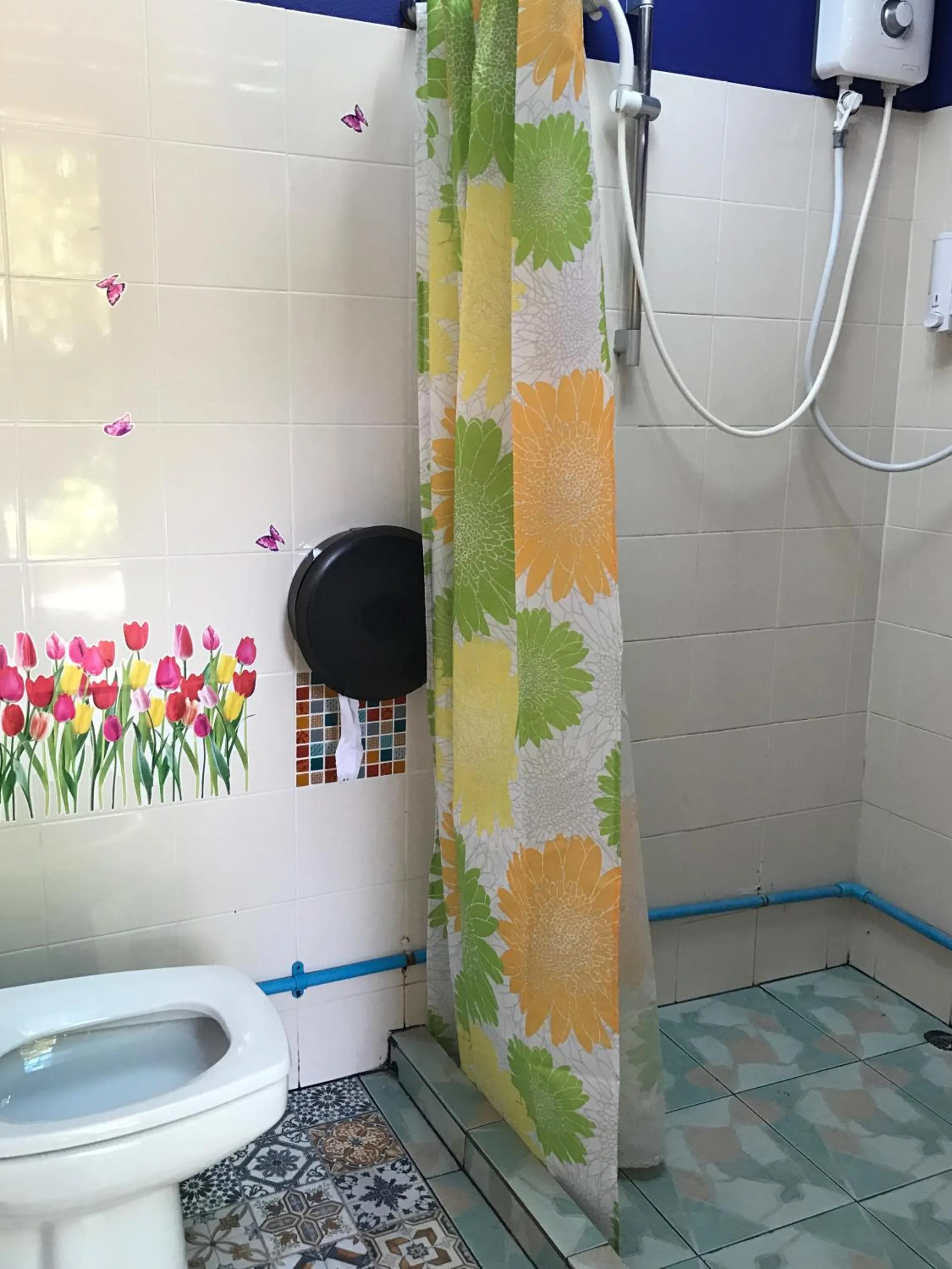 Bathroom in Siriwan Hostel