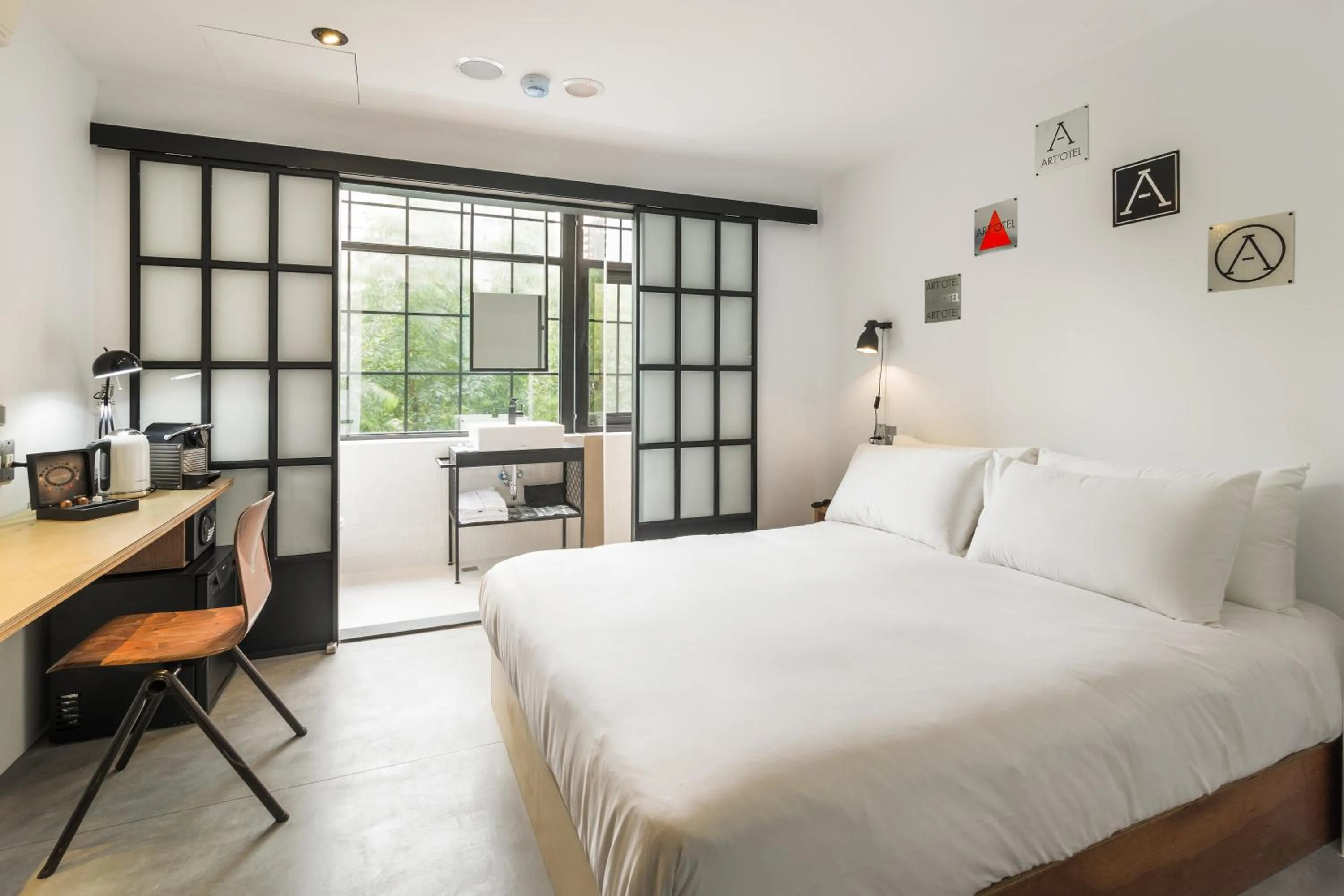 Bed in ART'OTEL Ximending TAIPEI