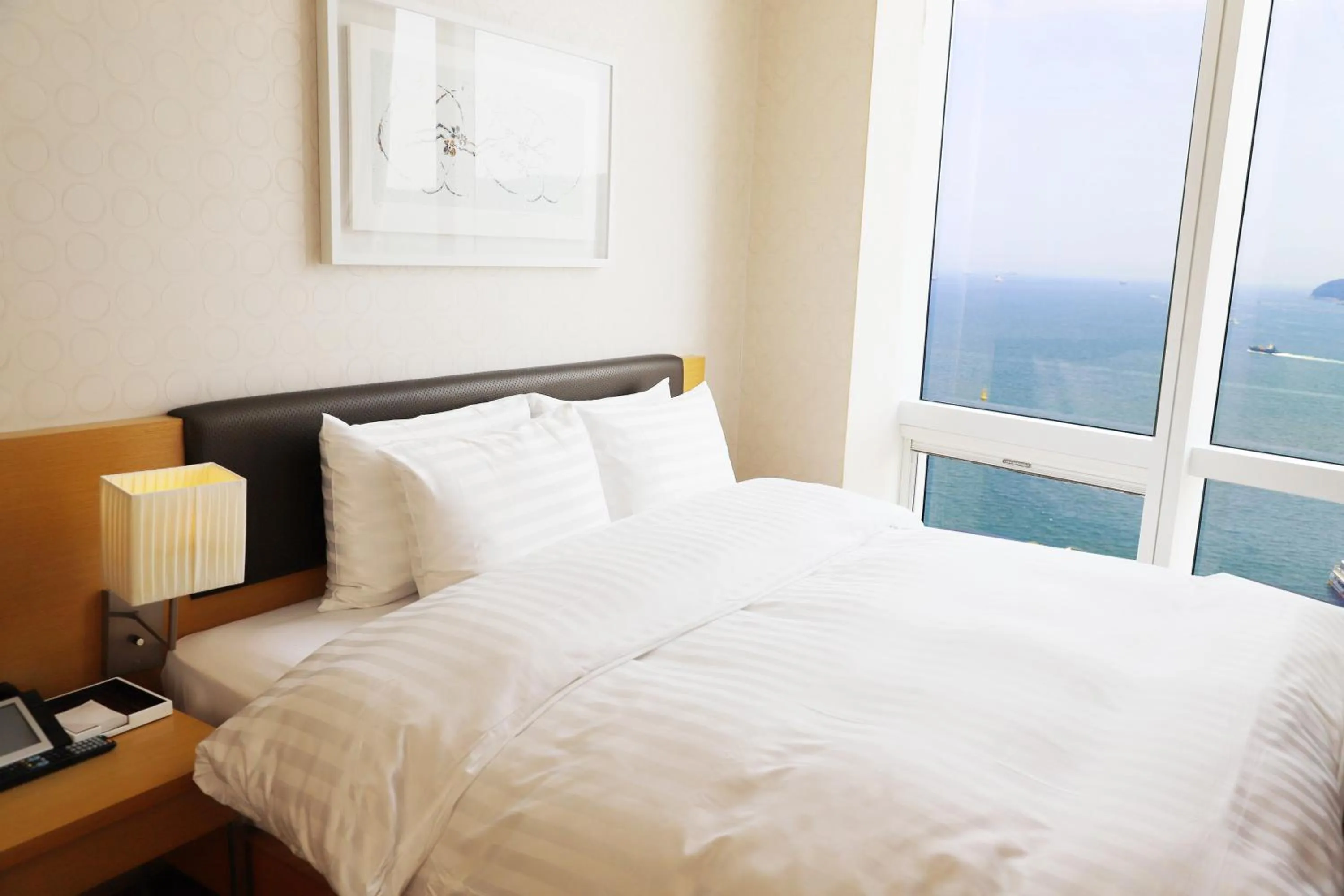 Bed in Sono Calm Yeosu