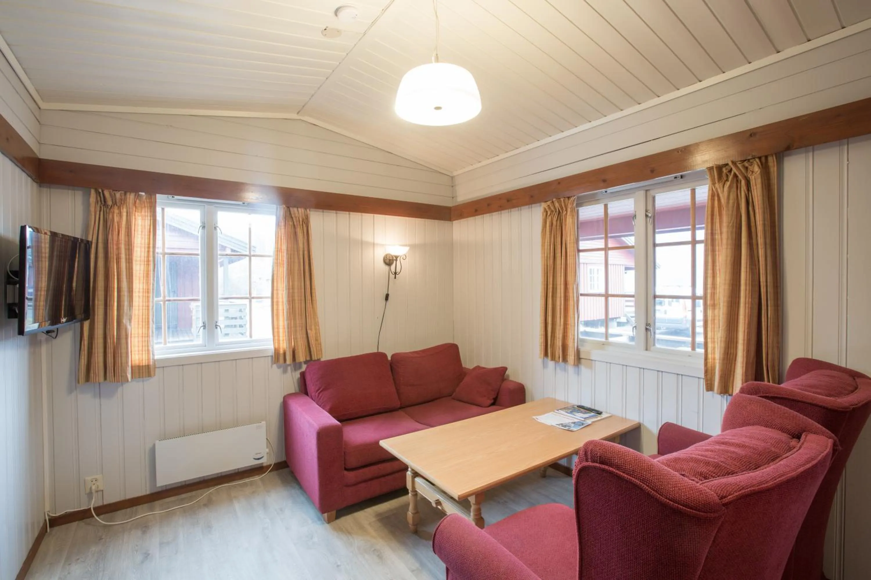 TV and multimedia in Sauda Fjord Camping