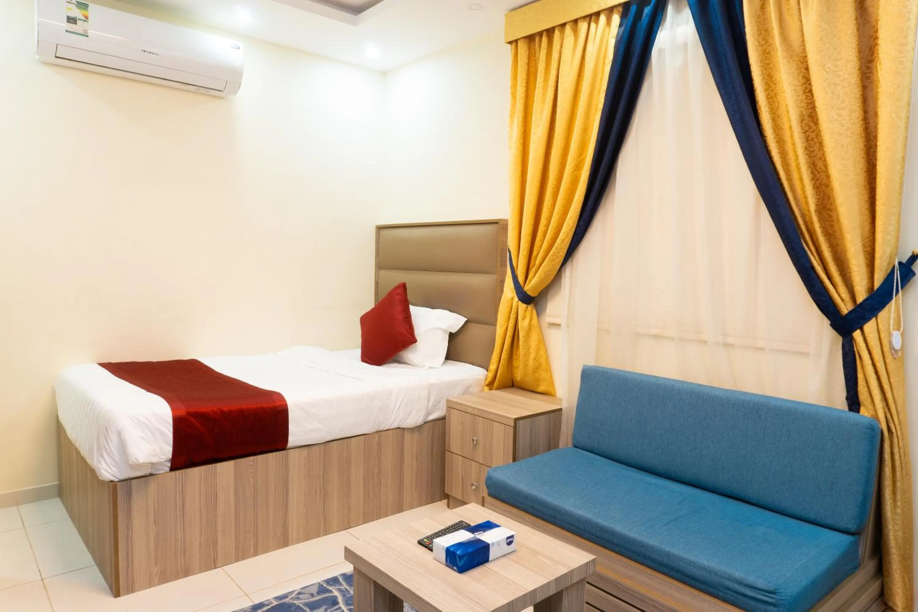 Bed in Dyar Sultana - 10 Mins Drive to Al Masjed Al Nabwi