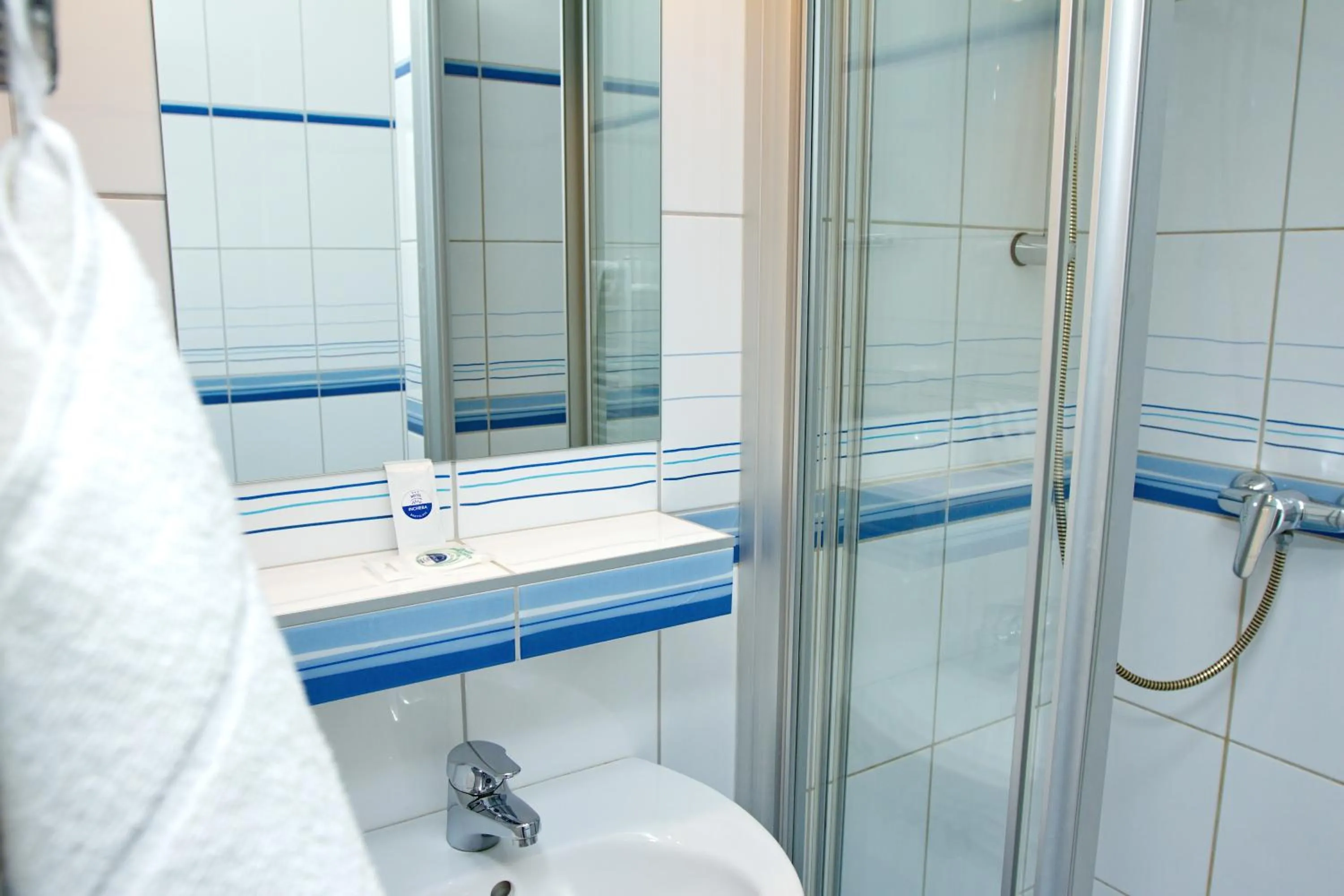 Bathroom in Hotel Expo