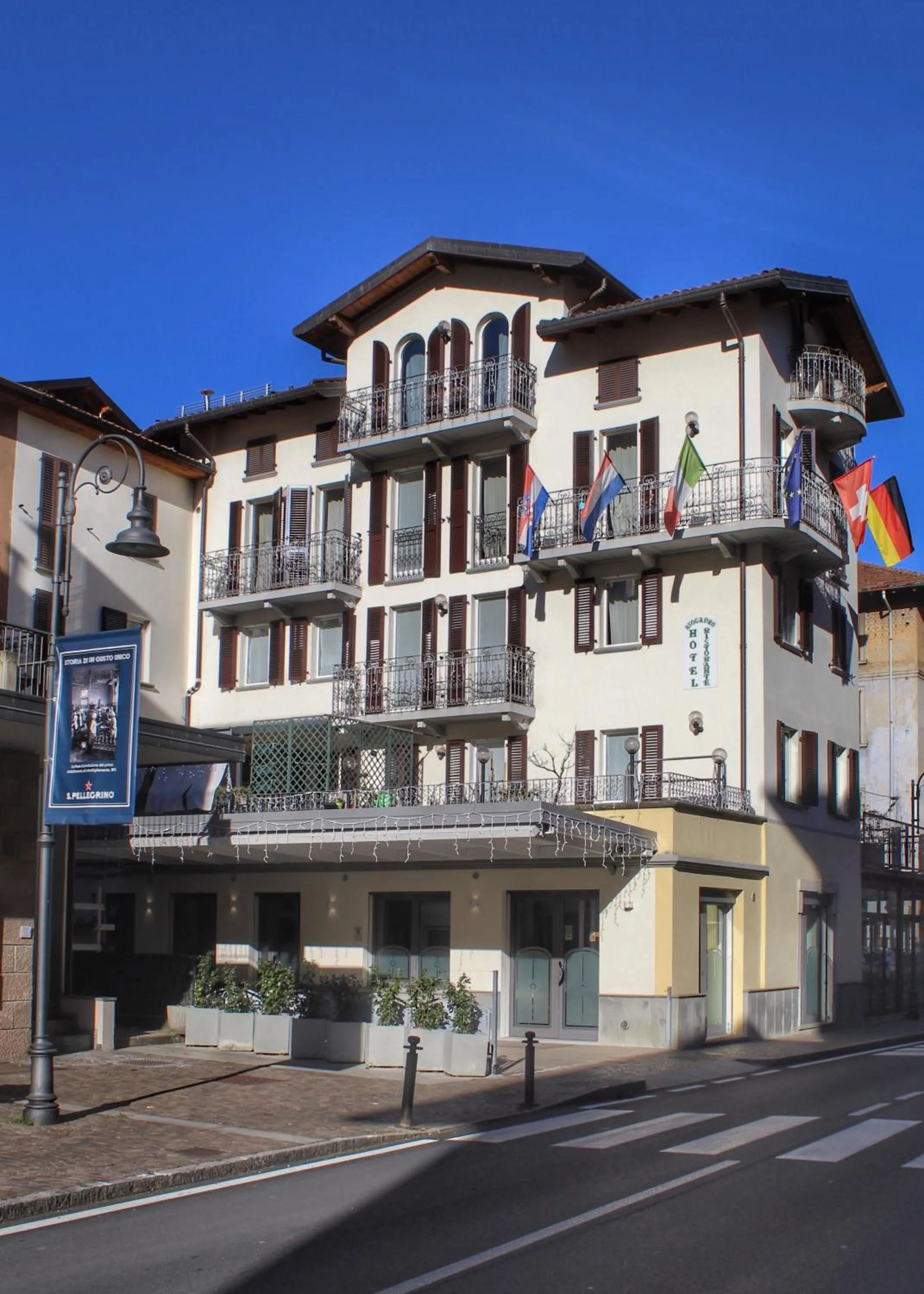 Hotel Avogadro