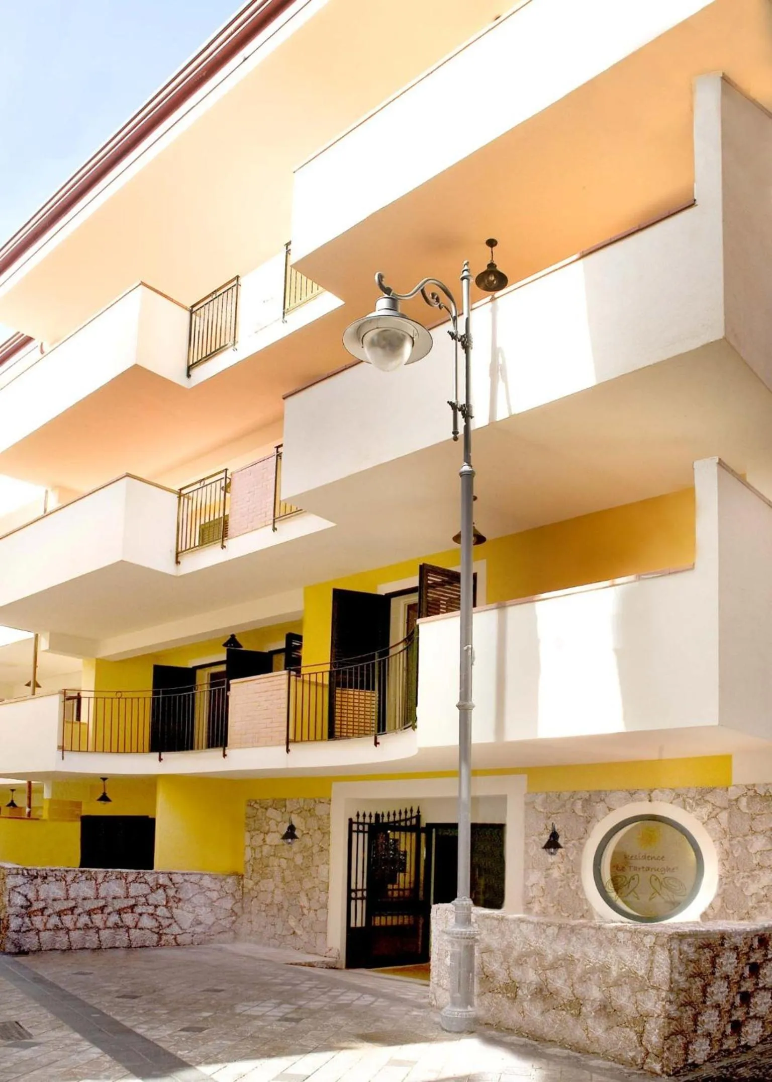 Facade/entrance in Le Tartarughe Aparthotel
