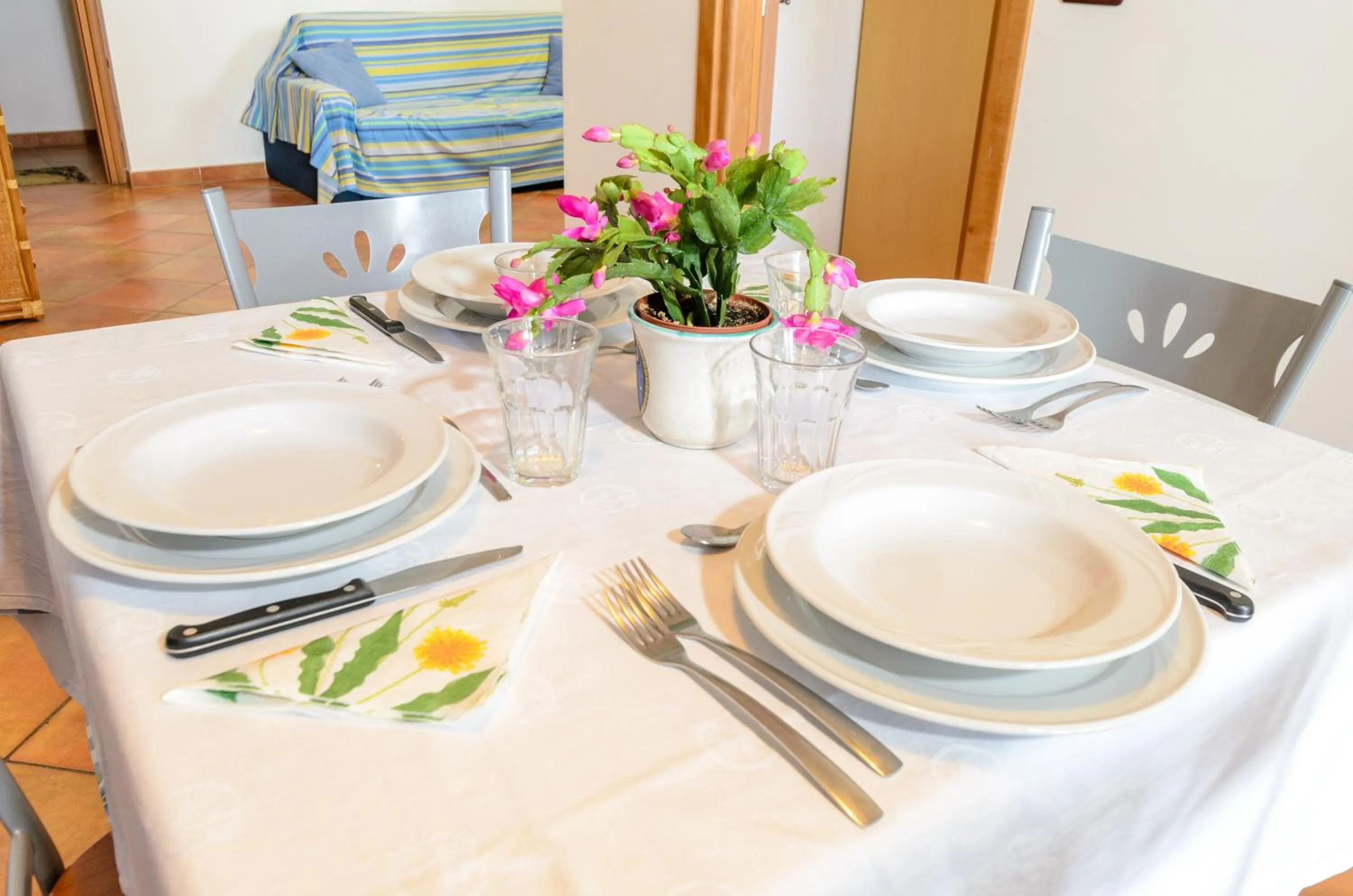 Food and drinks in Le Tartarughe Aparthotel