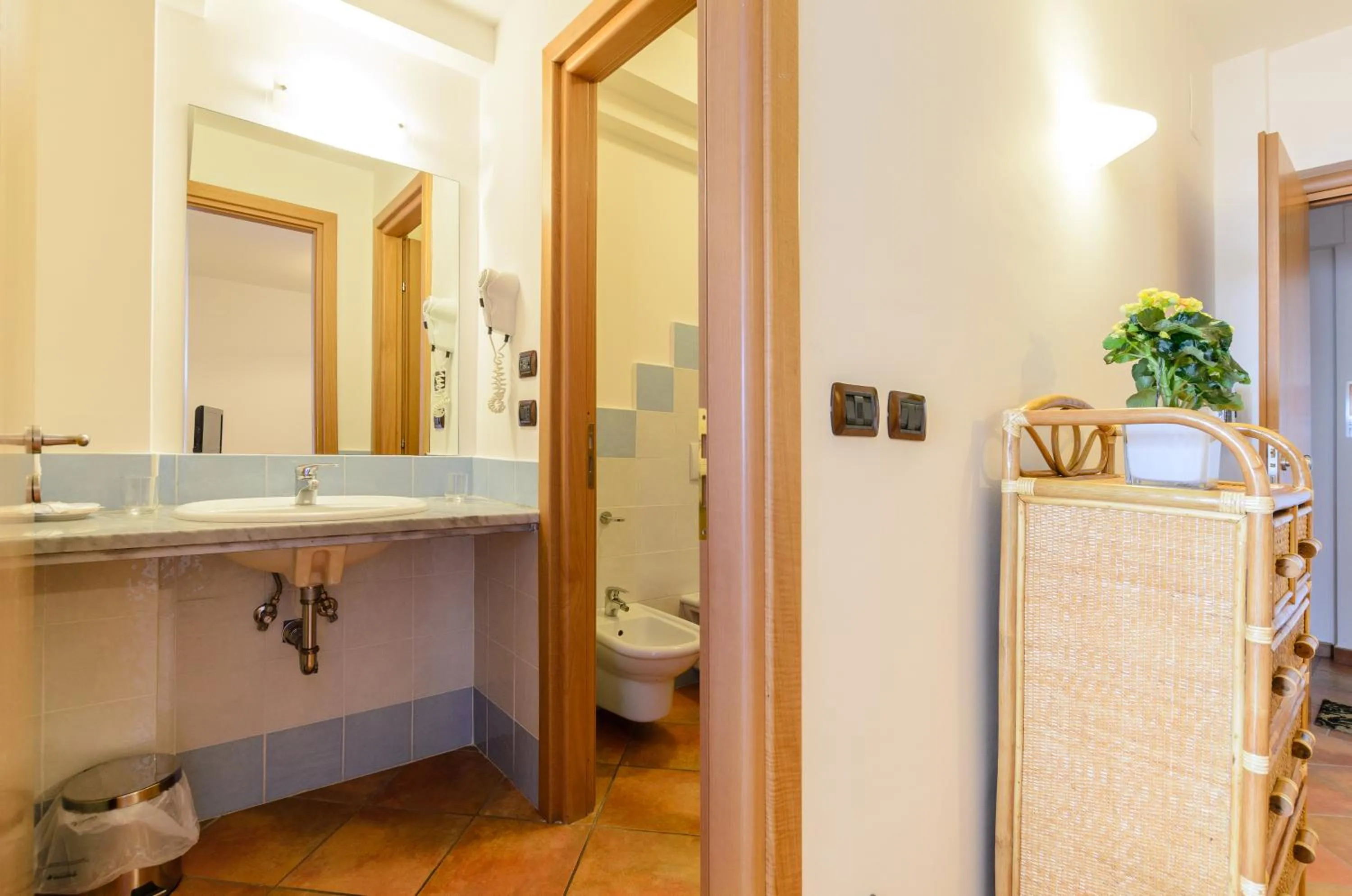 Bathroom in Le Tartarughe Aparthotel