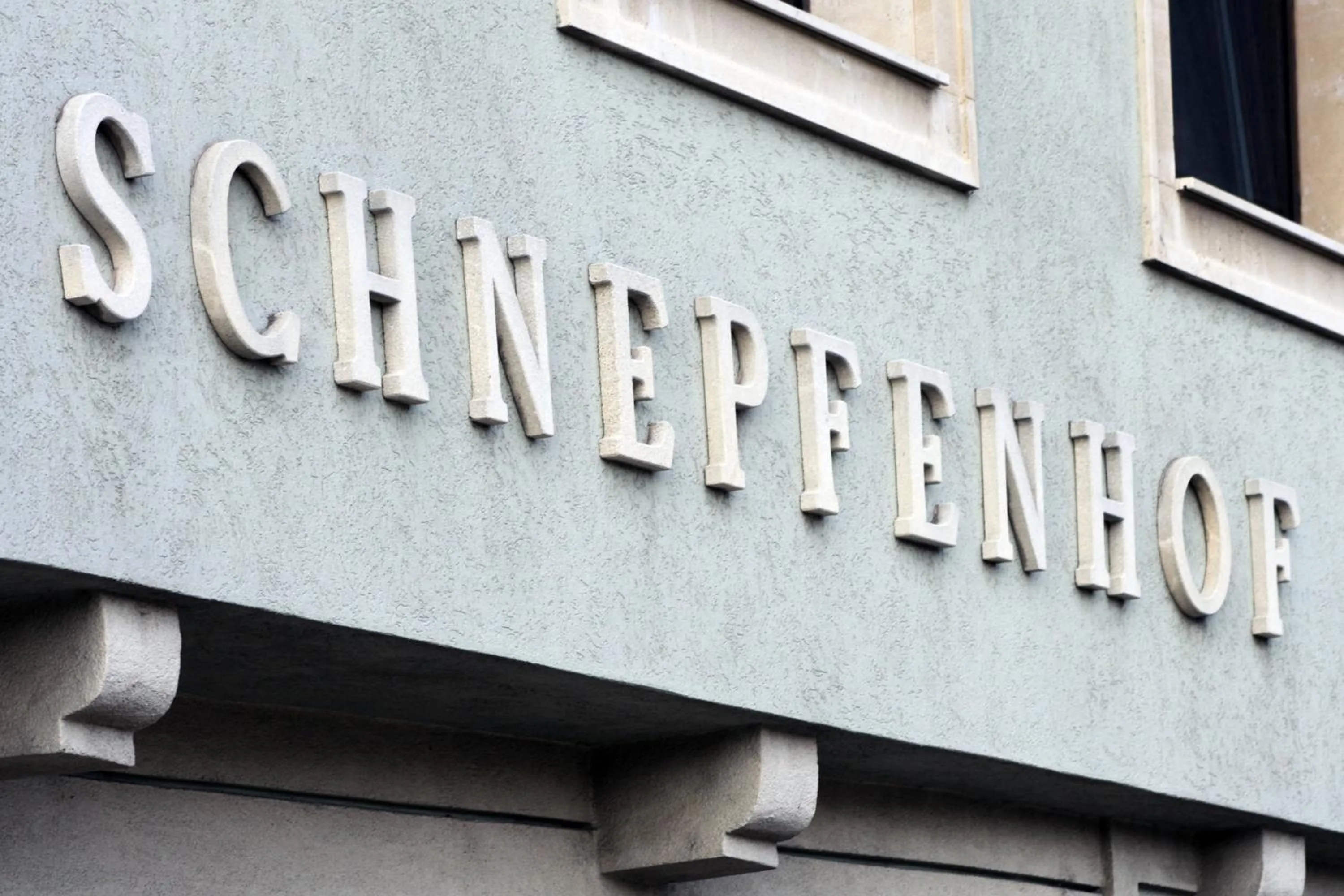 Facade/entrance in Schnepfenhof