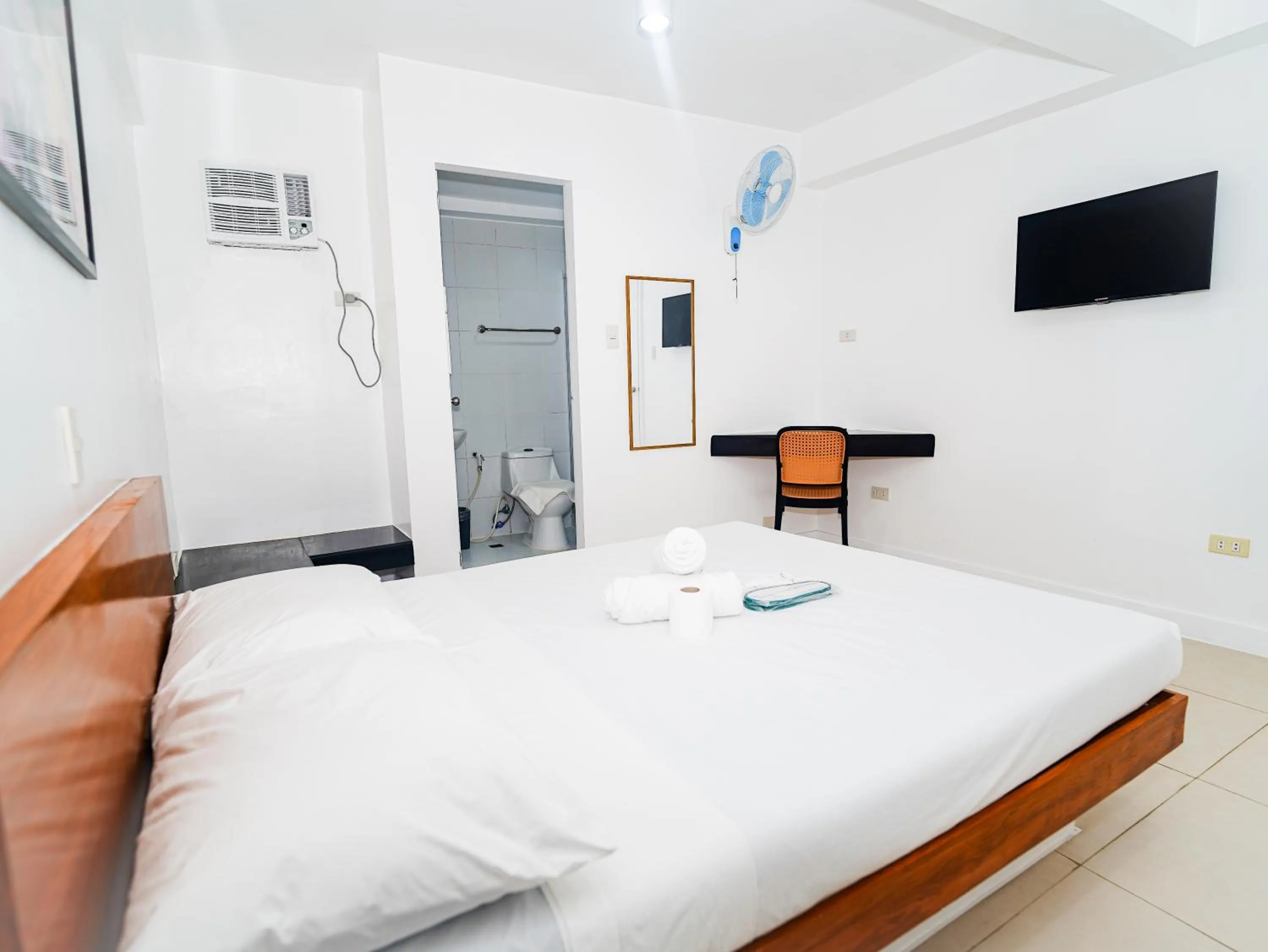 Bed in CJS Boracay Joint