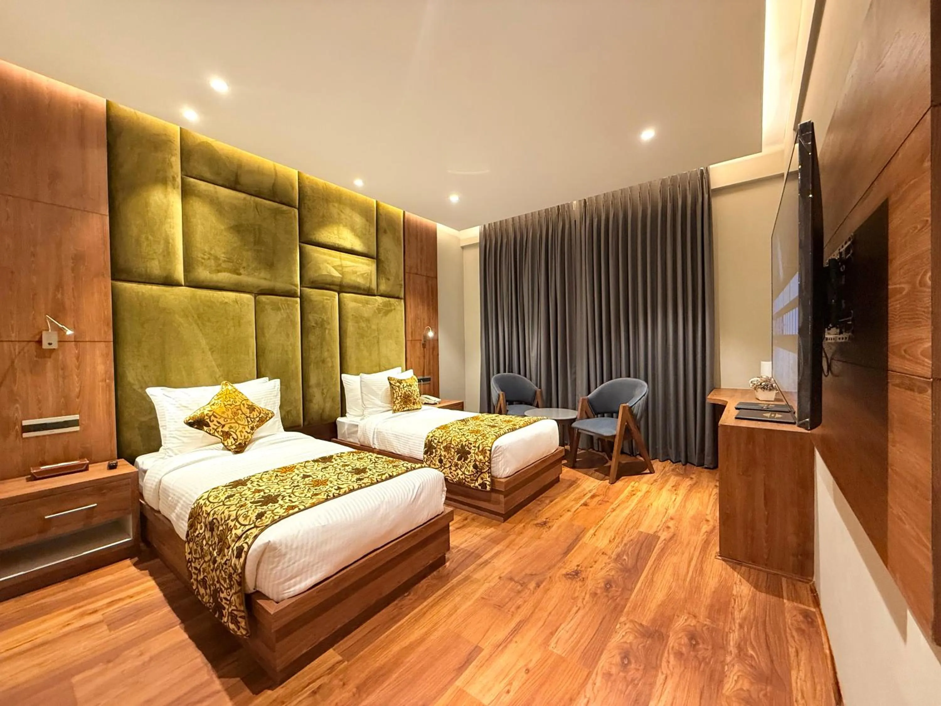 Photo of the whole room, Bed in The Olive Hotel Srinagar