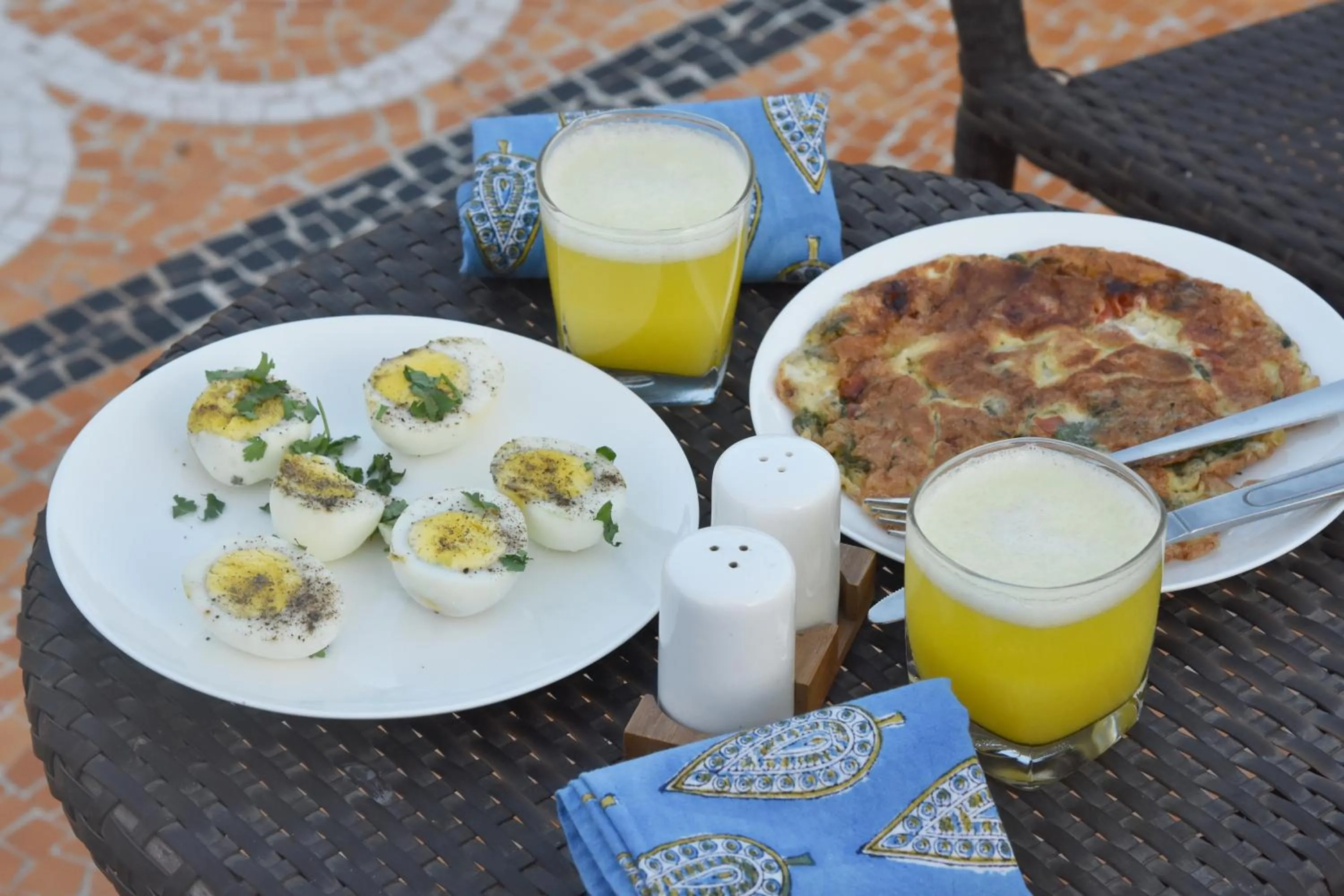 Food and drinks in Dodhia Haveli