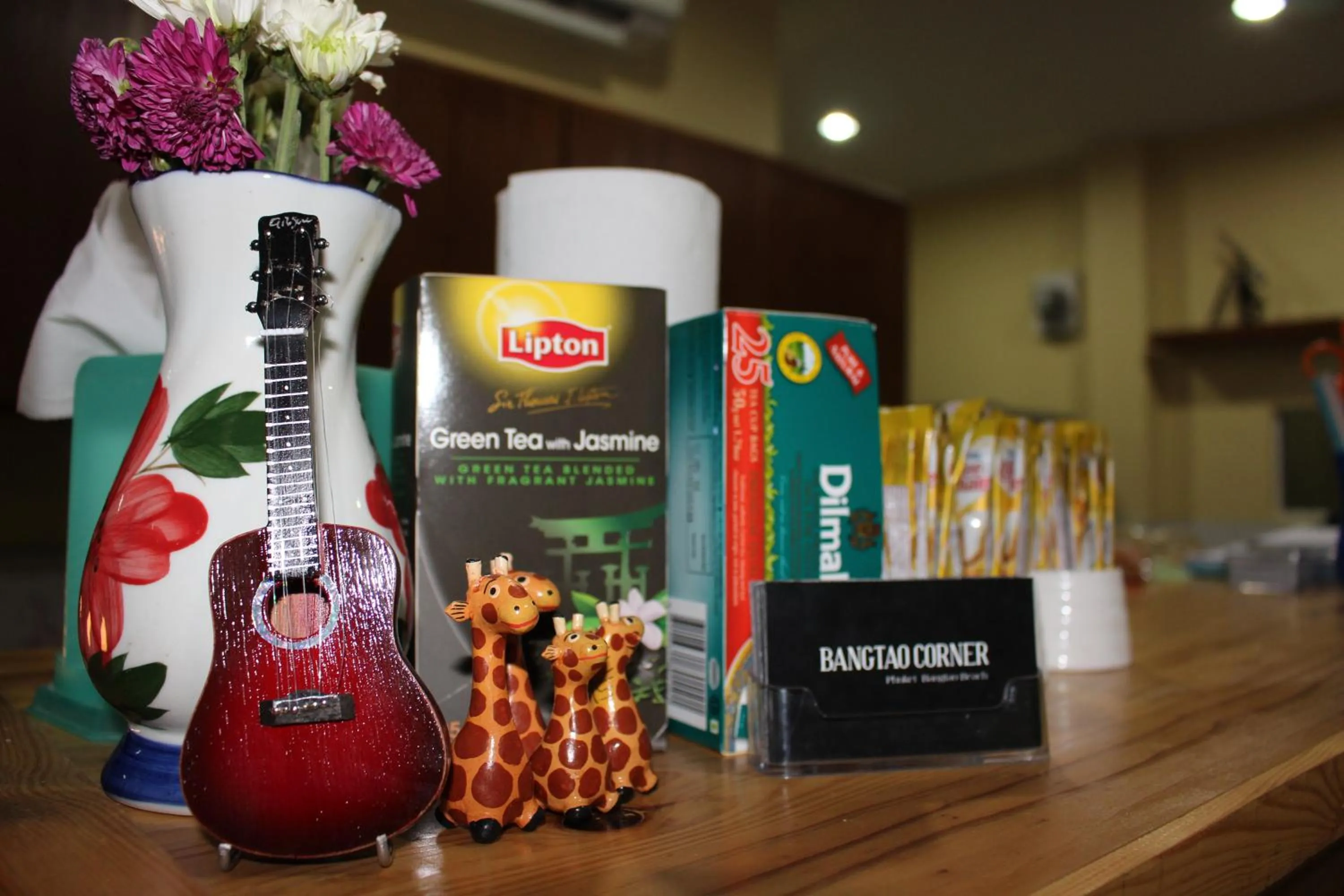 Food and drinks in Bangtao Corner