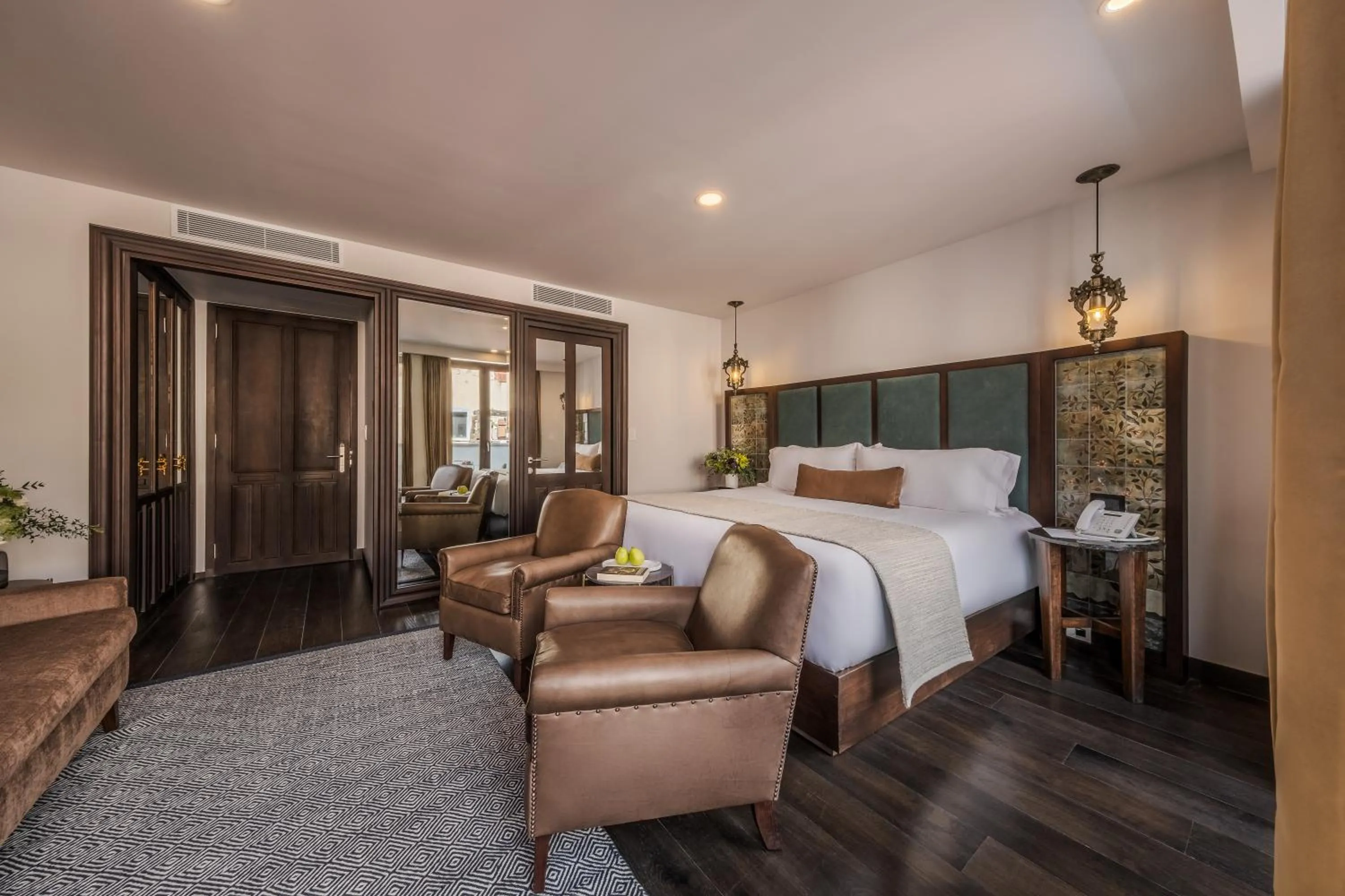 Living room, Bed in Casa Kloster Hotel Boutique