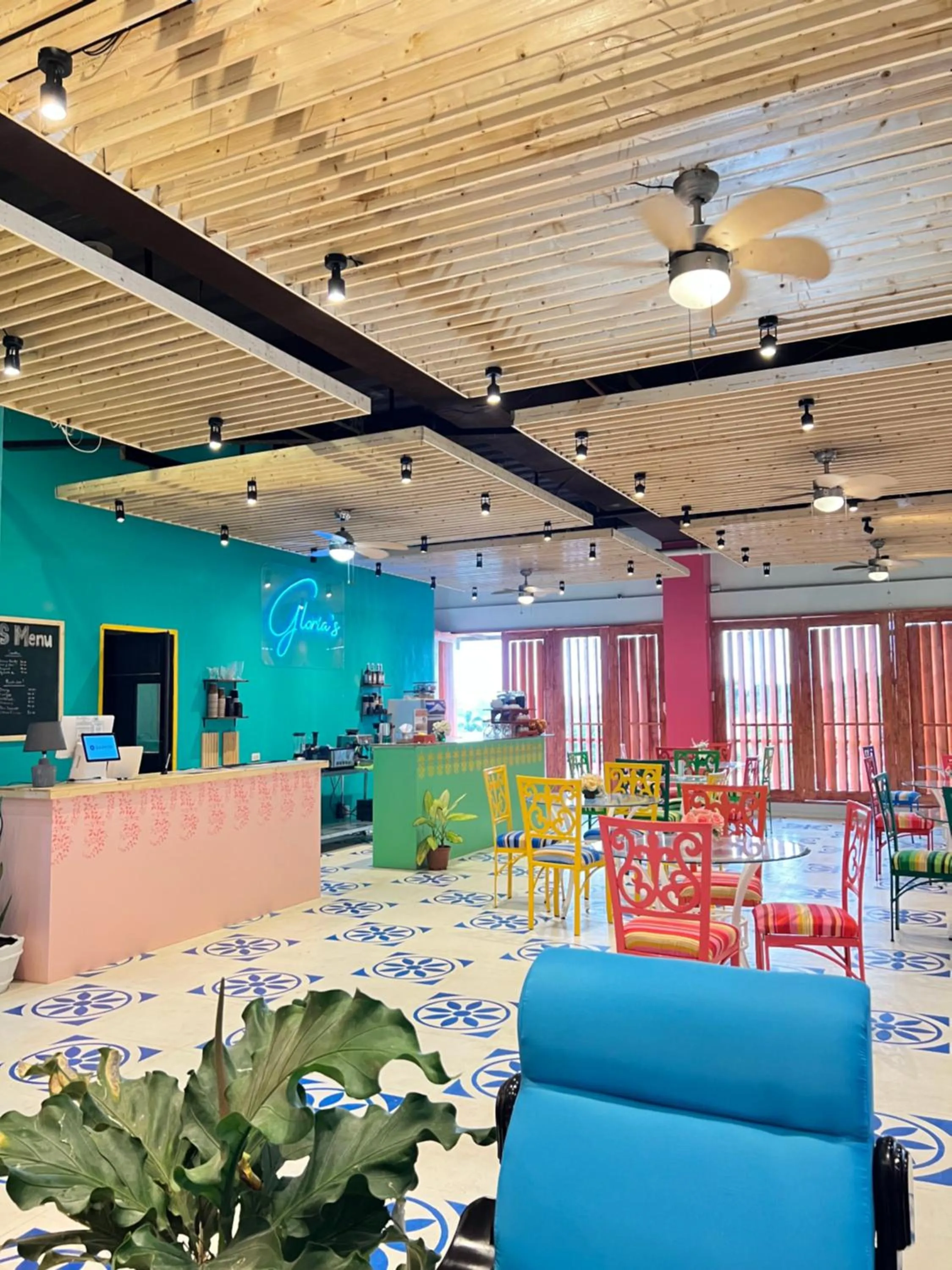 Restaurant/places to eat in Northland Resort Hotel Manapla