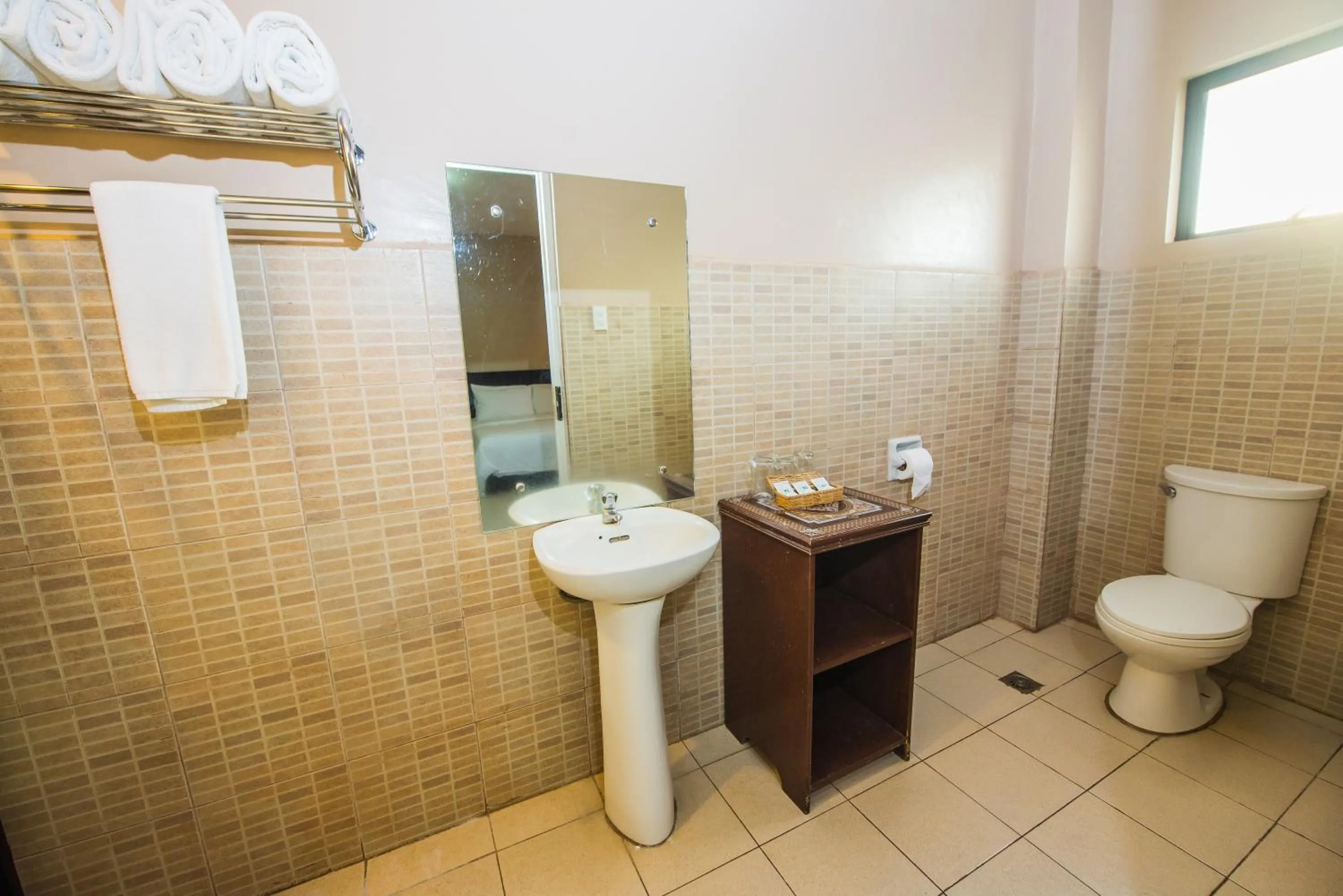 Shower in Northland Resort Hotel Manapla