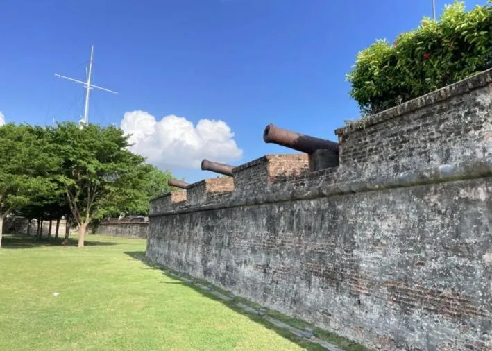 Nearby landmark in The Georgetown Green Gates