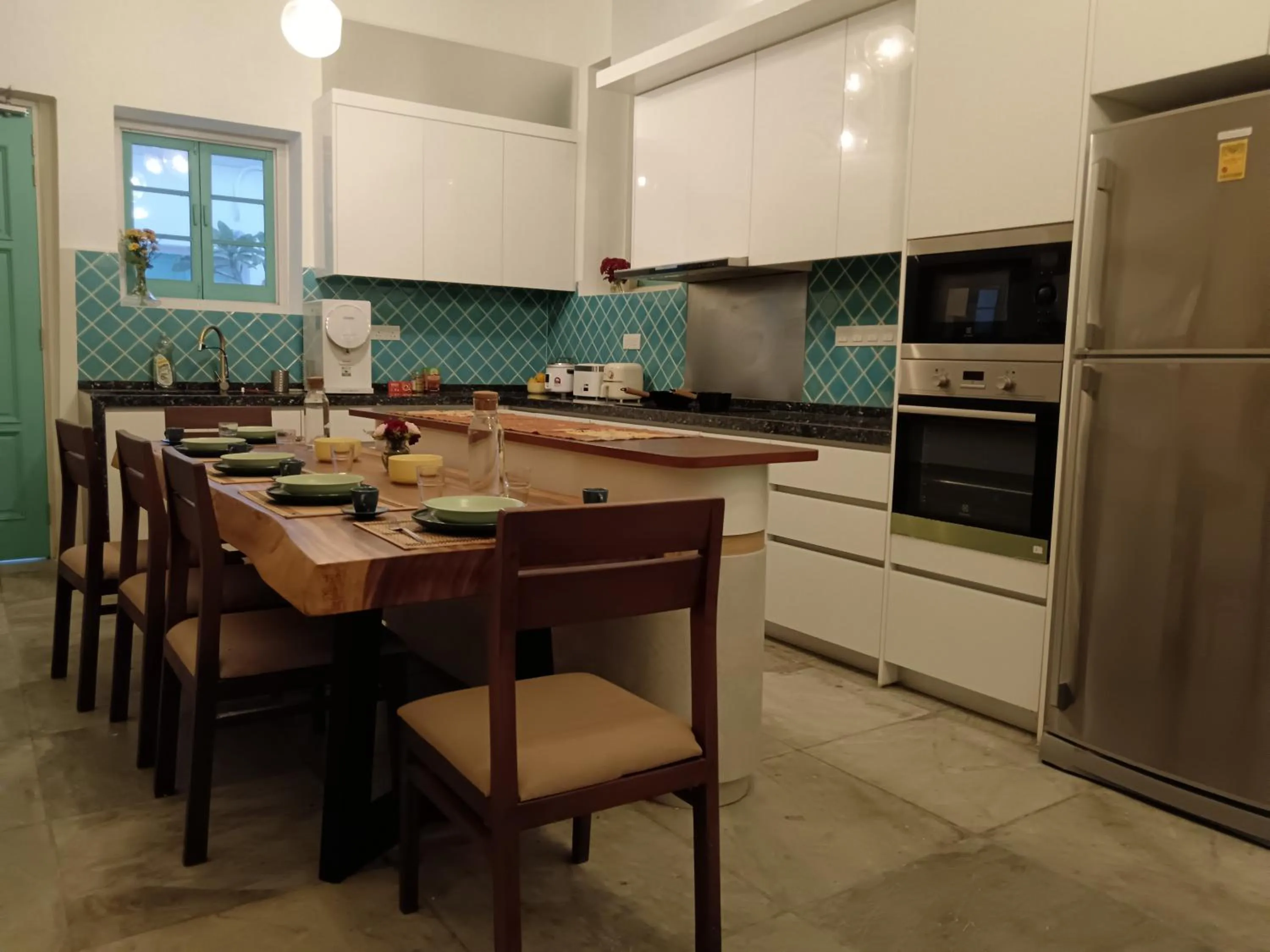 Kitchen or kitchenette in The Georgetown Green Gates