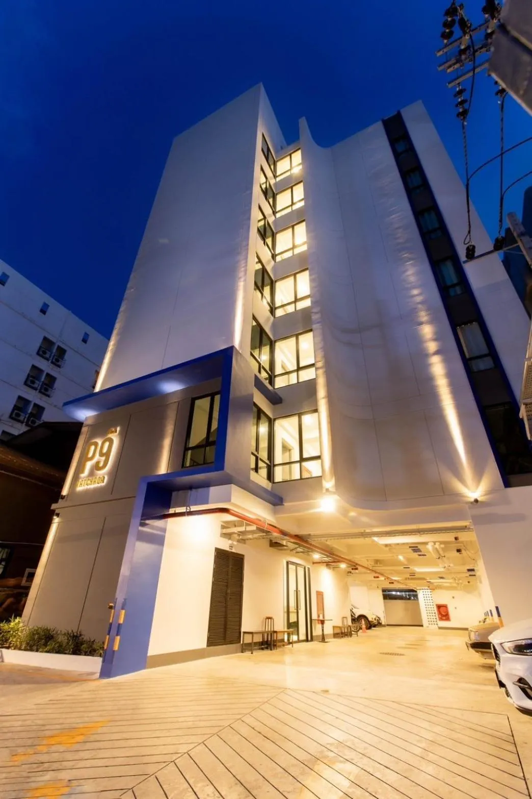 Property building in P9 Ratchada Hotel