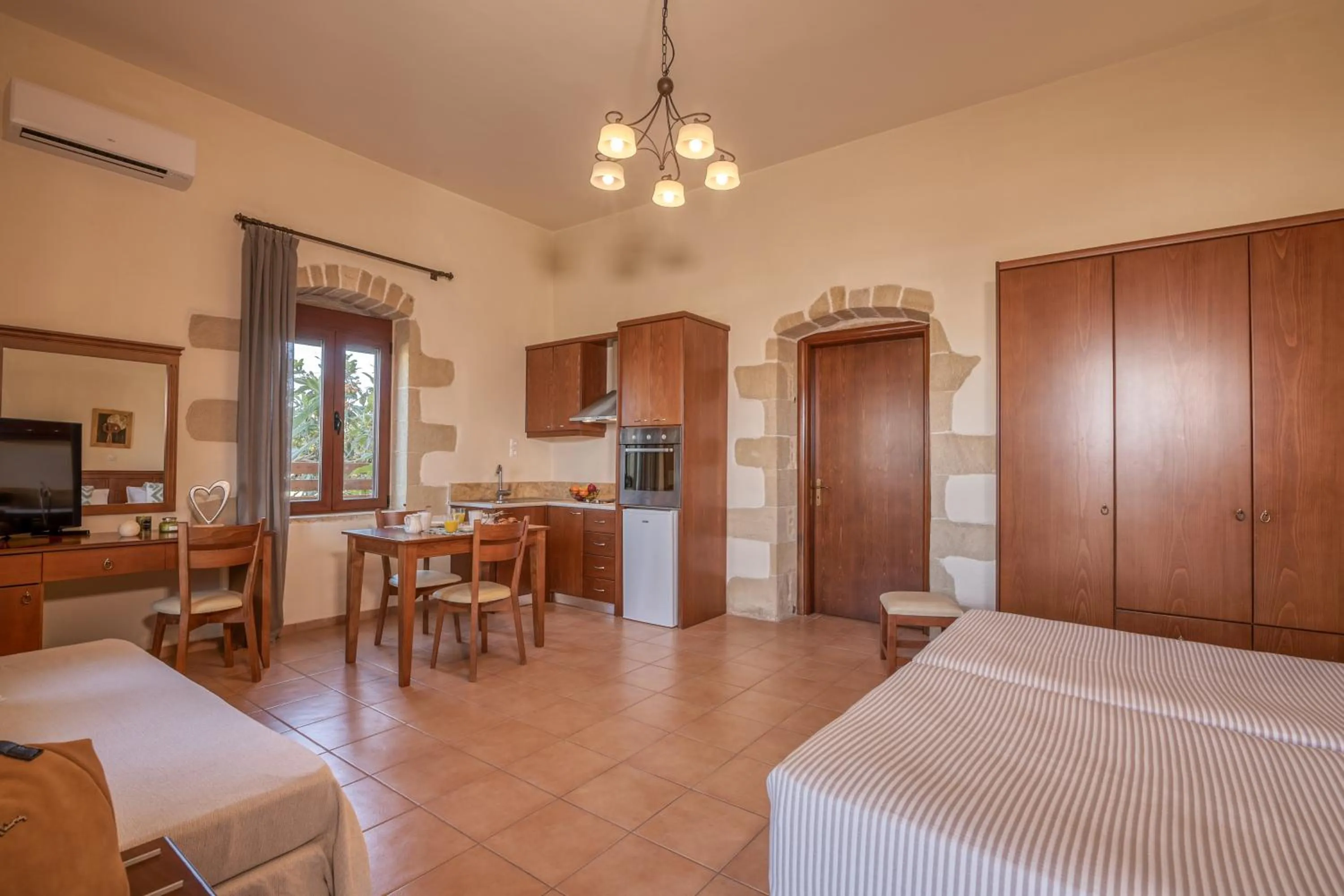 Kitchen or kitchenette in Secreto Studios