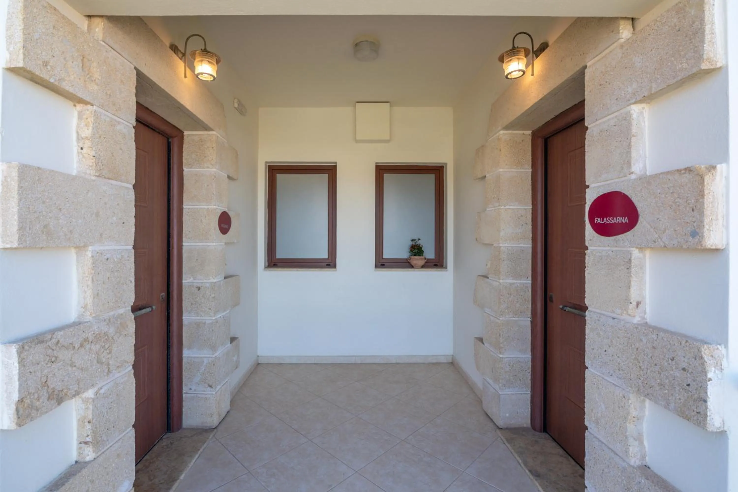 Property building in Secreto Studios