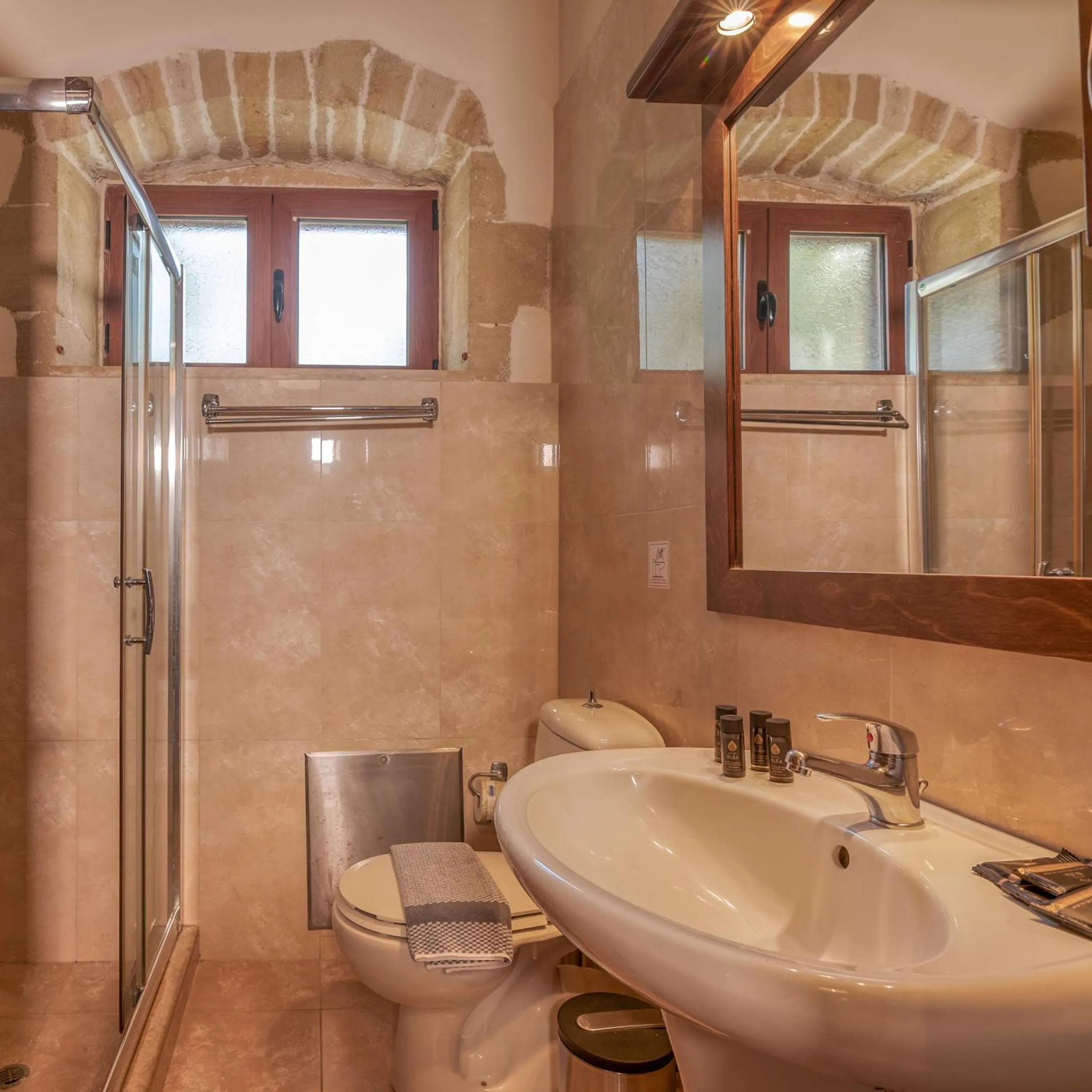 Bathroom in Secreto Studios