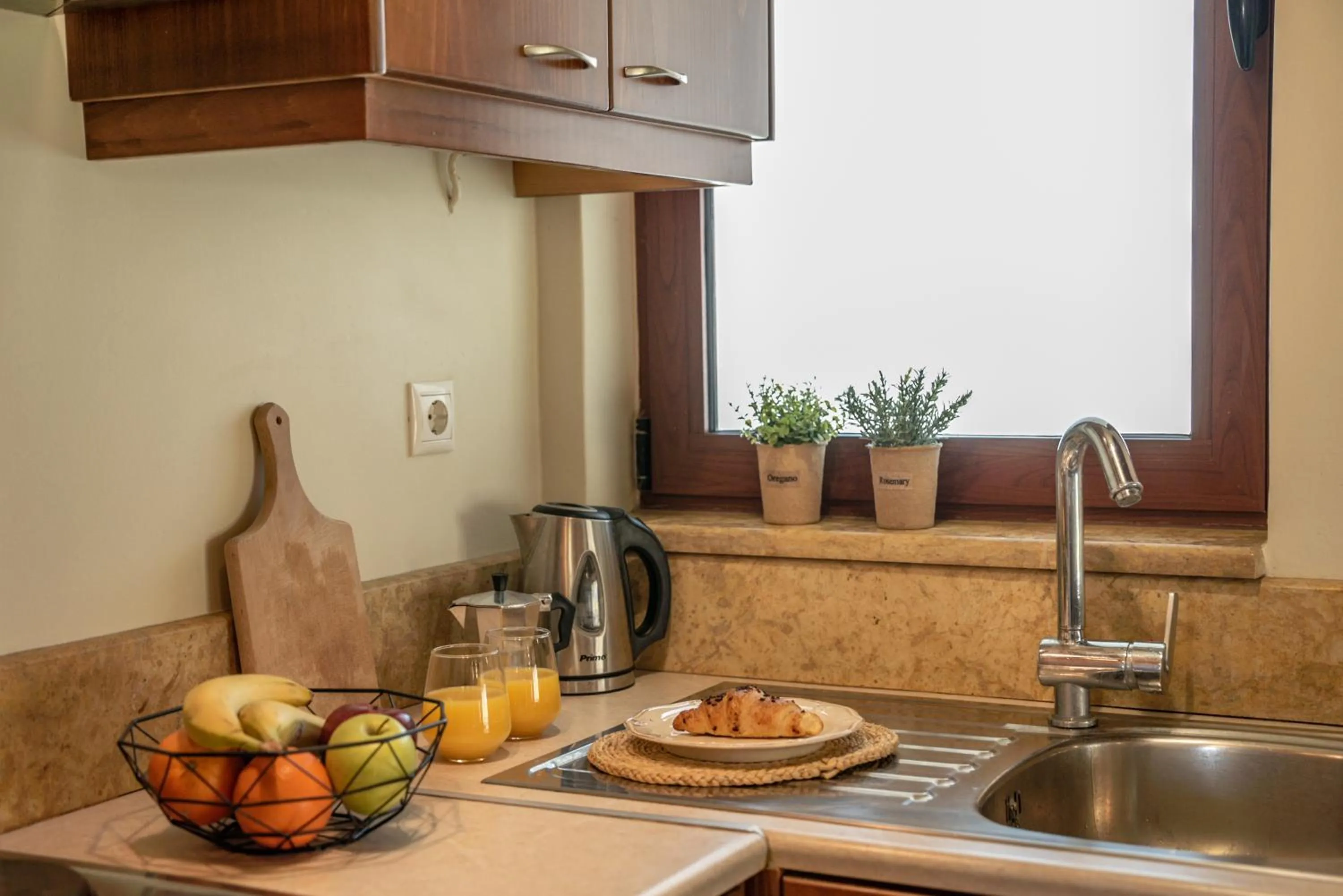 Kitchen or kitchenette in Secreto Studios